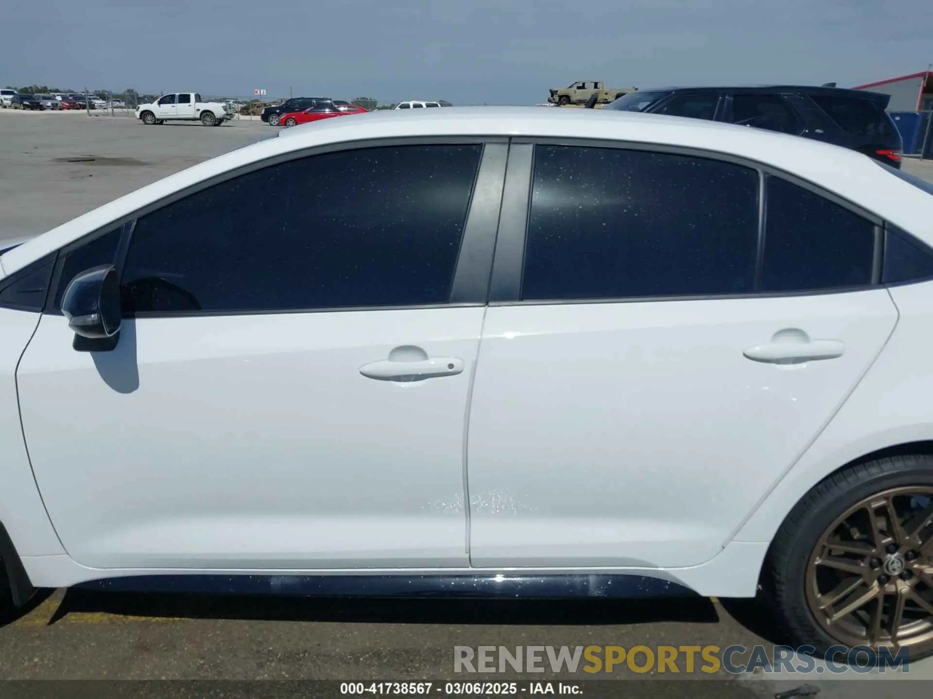 14 fotografías del automóvil dañado 5YFB4MCE2RP204510 TOYOTA COROLLA 2024