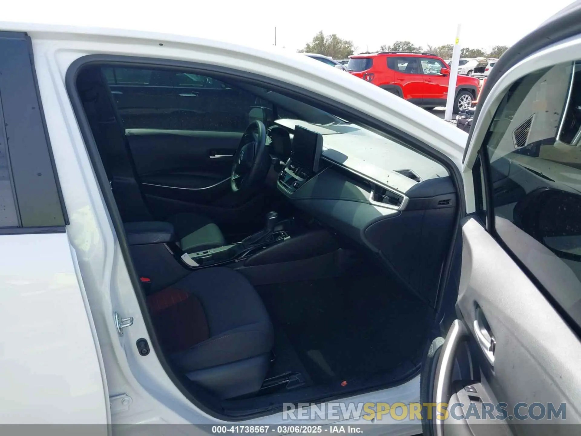 5 fotografías del automóvil dañado 5YFB4MCE2RP204510 TOYOTA COROLLA 2024