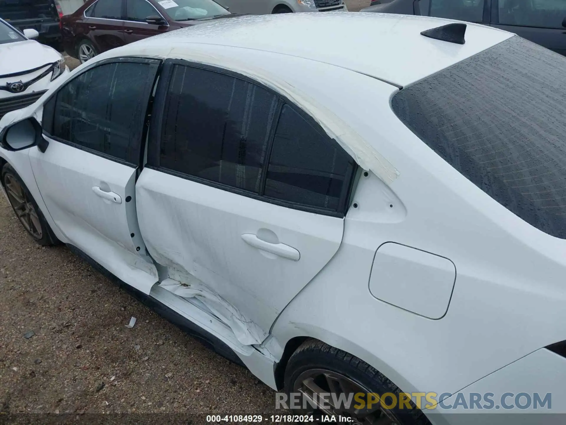 17 fotografías del automóvil dañado 5YFB4MCE4RP202175 TOYOTA COROLLA 2024