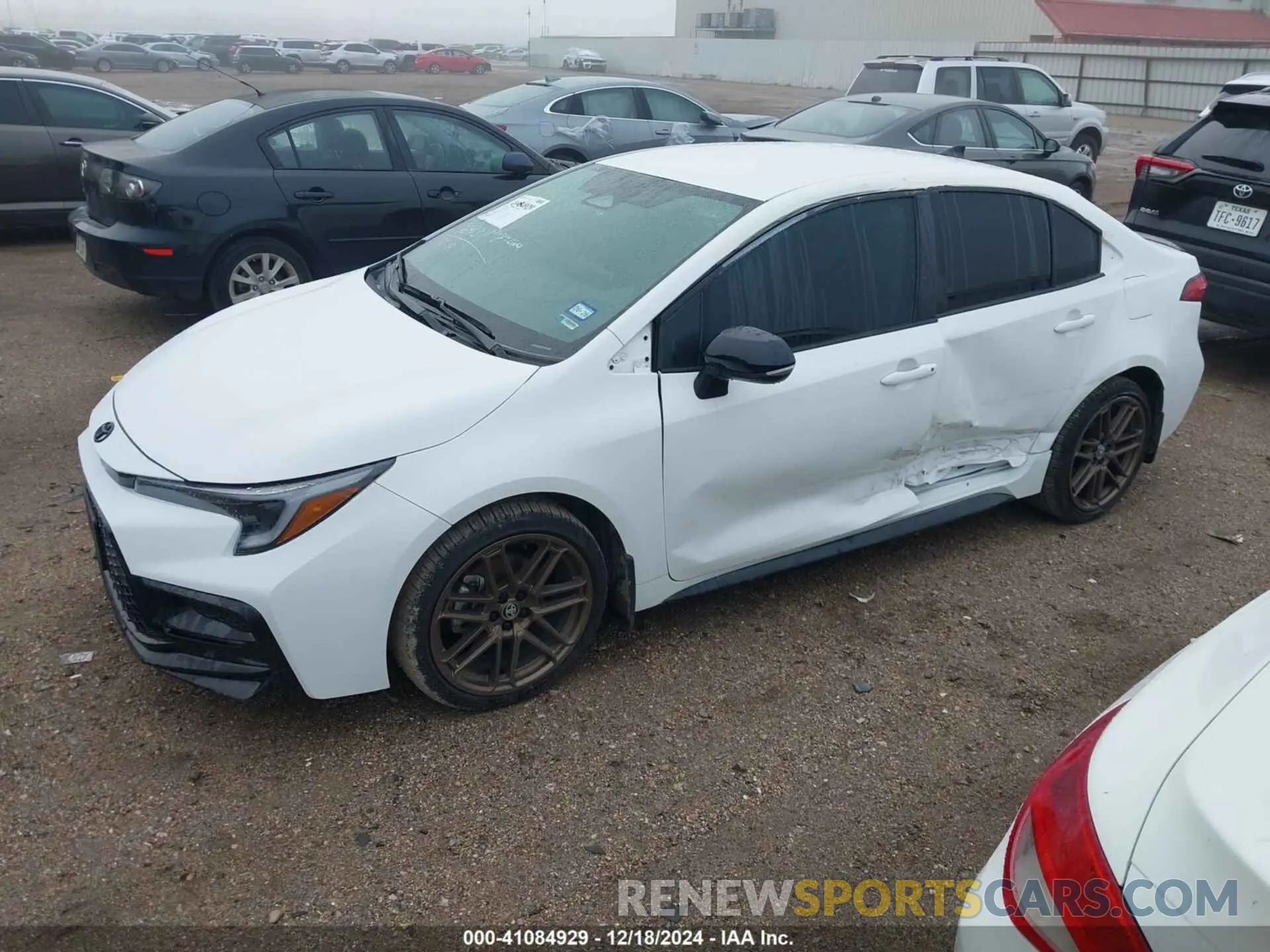 2 fotografías del automóvil dañado 5YFB4MCE4RP202175 TOYOTA COROLLA 2024