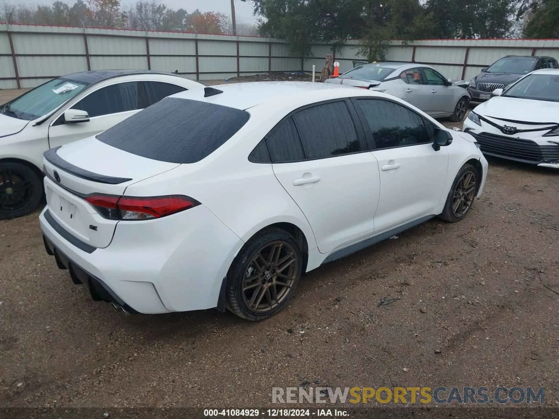 4 fotografías del automóvil dañado 5YFB4MCE4RP202175 TOYOTA COROLLA 2024