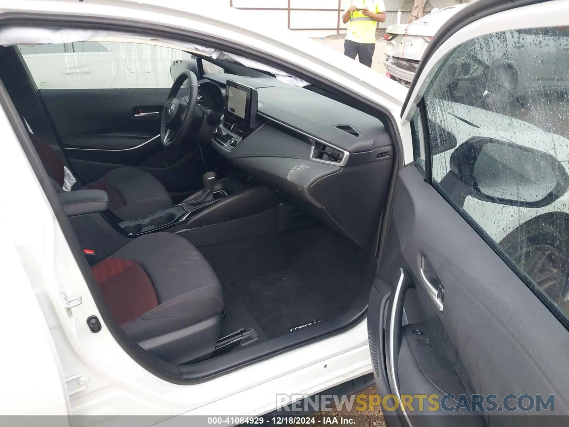 5 fotografías del automóvil dañado 5YFB4MCE4RP202175 TOYOTA COROLLA 2024
