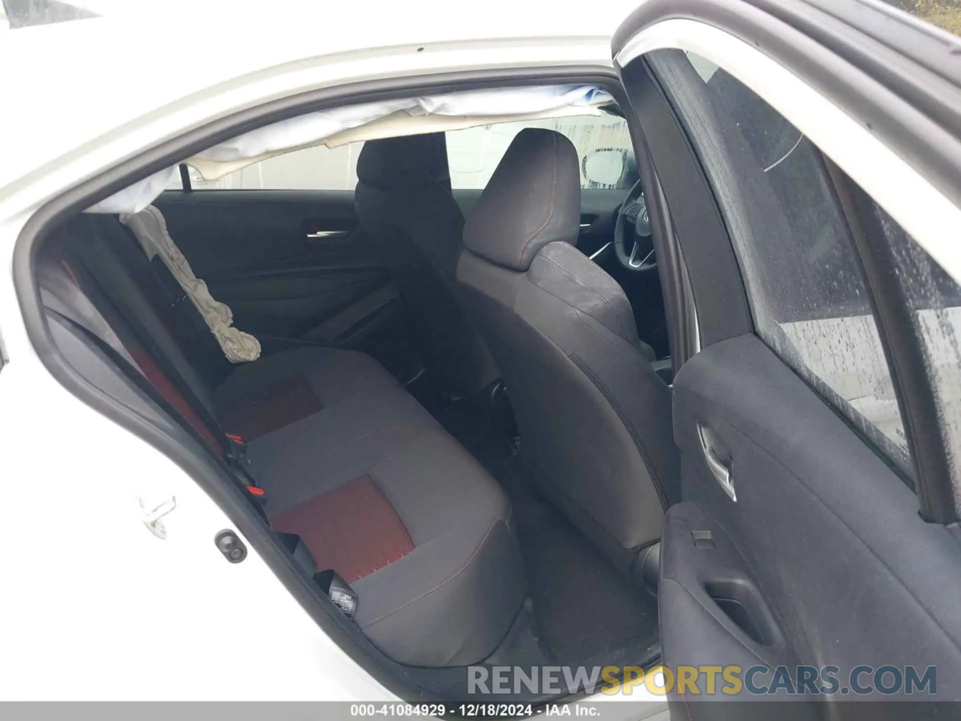 8 fotografías del automóvil dañado 5YFB4MCE4RP202175 TOYOTA COROLLA 2024