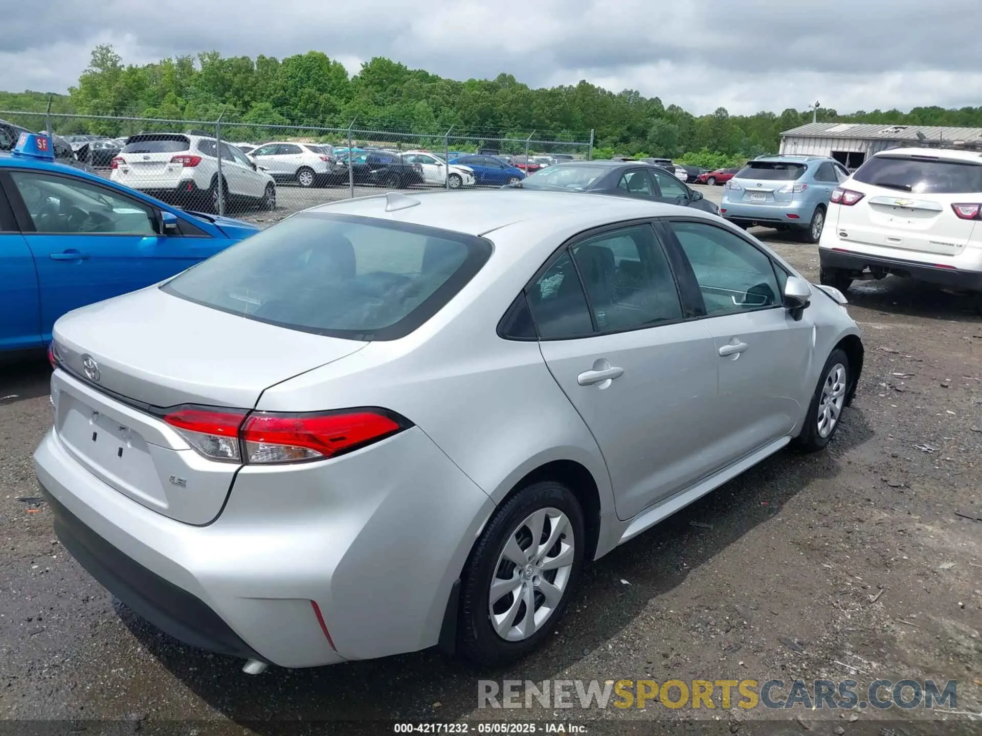 4 fotografías del automóvil dañado 5YFB4MDE0RP097388 TOYOTA COROLLA 2024