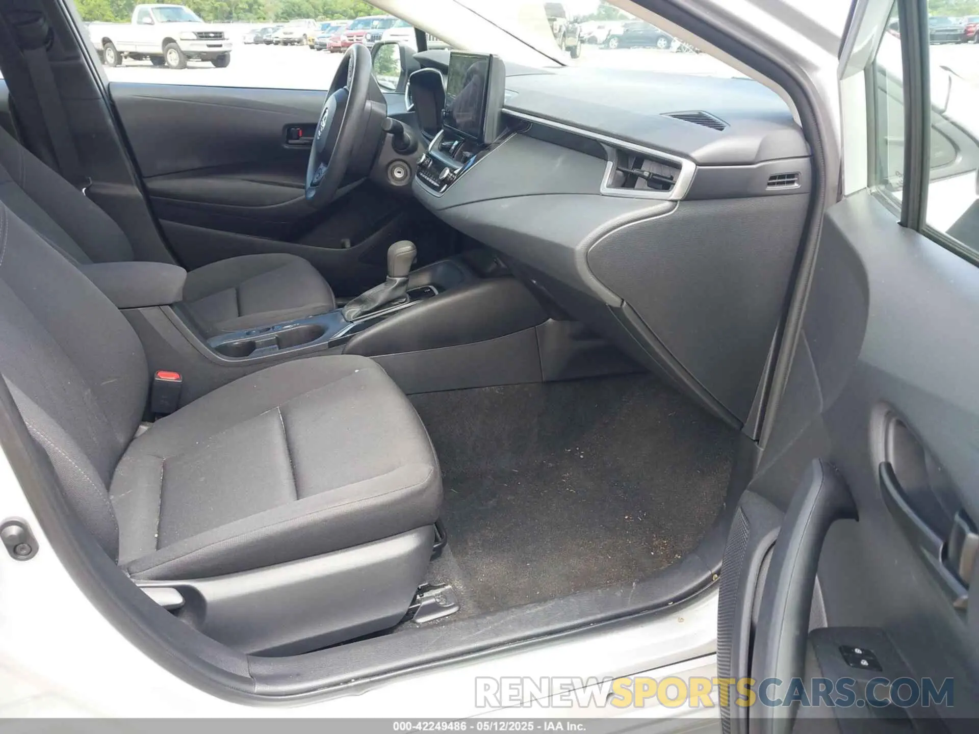 5 fotografías del automóvil dañado 5YFB4MDE0RP098945 TOYOTA COROLLA 2024