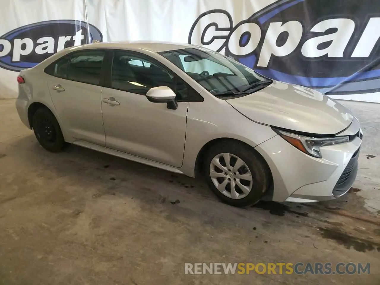 4 fotografías del automóvil dañado 5YFB4MDE0RP103657 TOYOTA COROLLA 2024