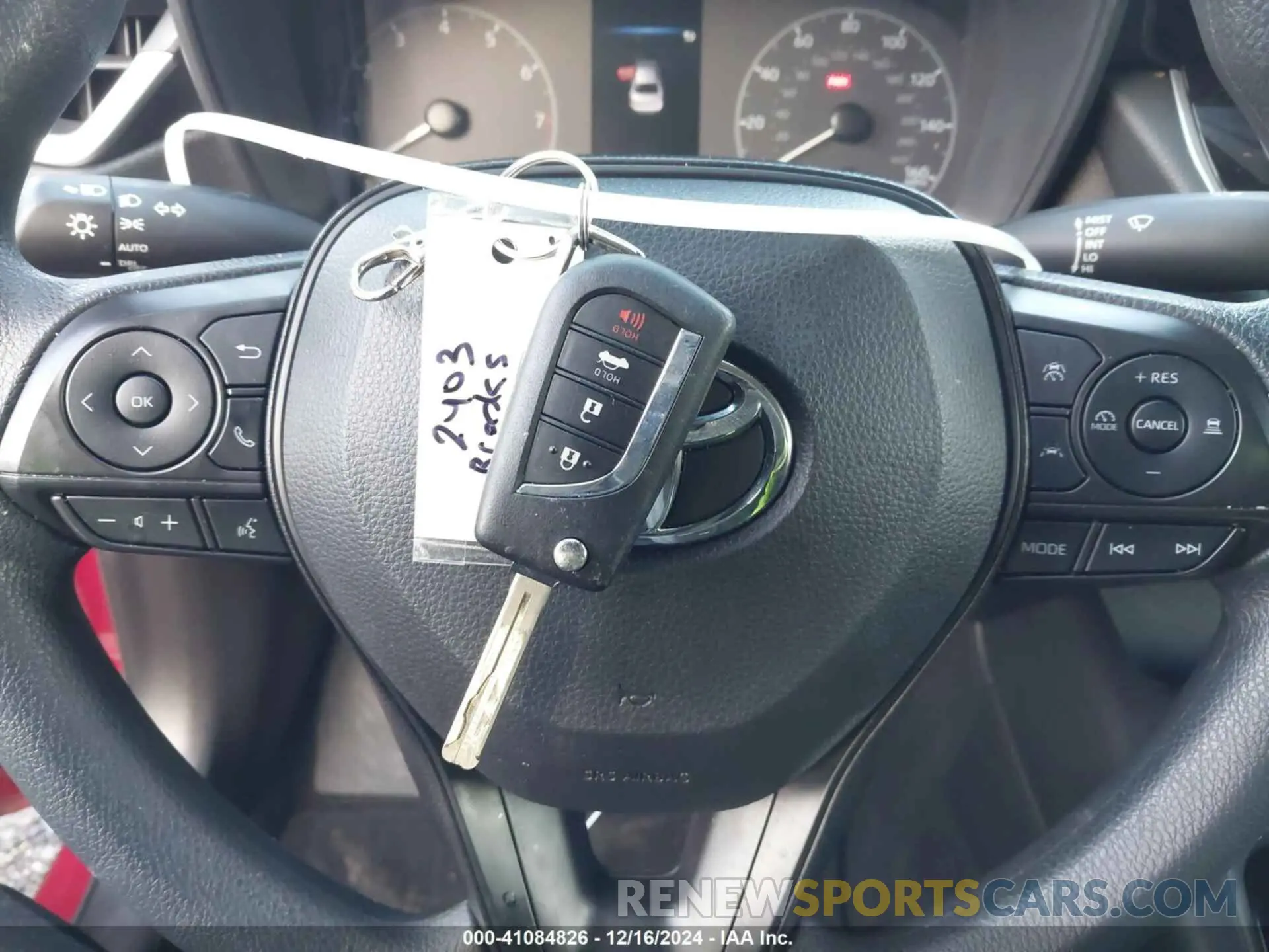 11 fotografías del automóvil dañado 5YFB4MDE0RP108308 TOYOTA COROLLA 2024