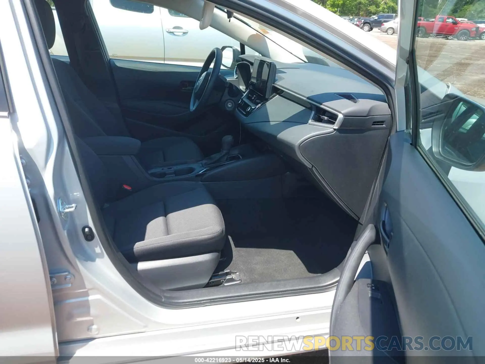 5 fotografías del automóvil dañado 5YFB4MDE0RP122550 TOYOTA COROLLA 2024