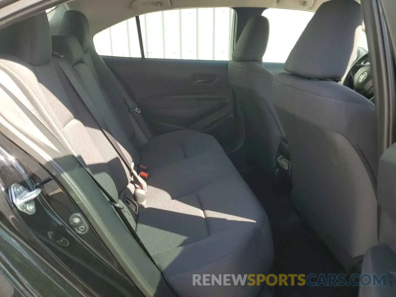 10 fotografías del automóvil dañado 5YFB4MDE0RP183154 TOYOTA COROLLA 2024