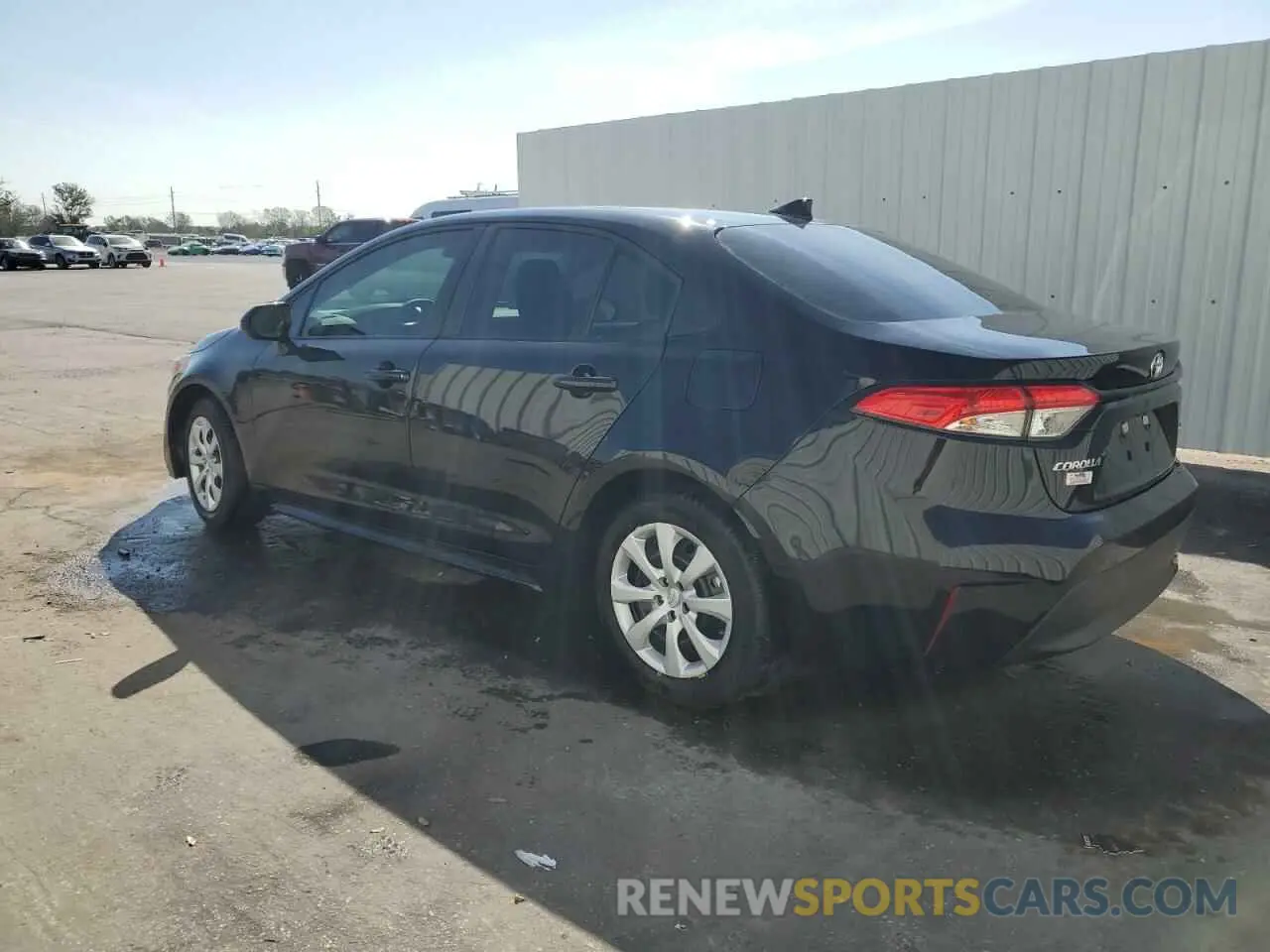 2 fotografías del automóvil dañado 5YFB4MDE0RP183154 TOYOTA COROLLA 2024