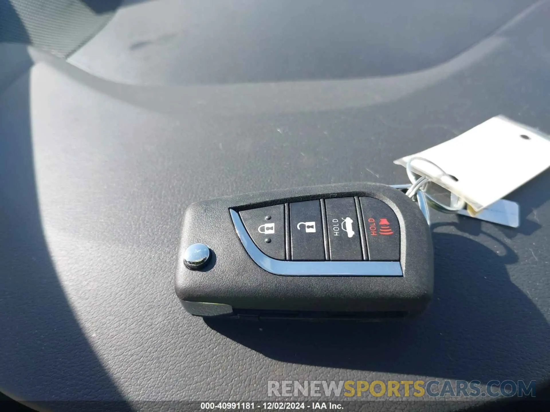 11 fotografías del automóvil dañado 5YFB4MDE0RP195496 TOYOTA COROLLA 2024