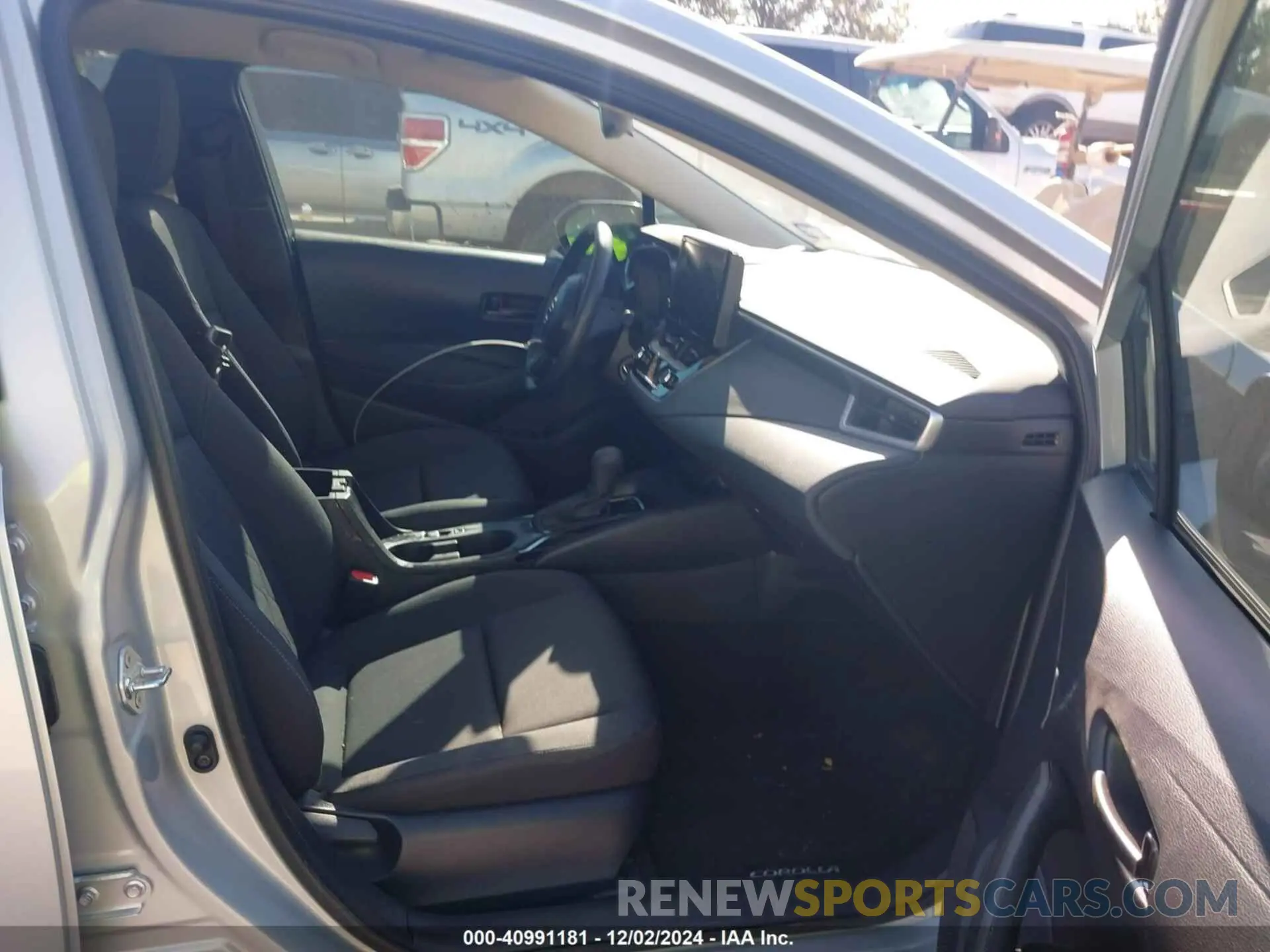 5 fotografías del automóvil dañado 5YFB4MDE0RP195496 TOYOTA COROLLA 2024