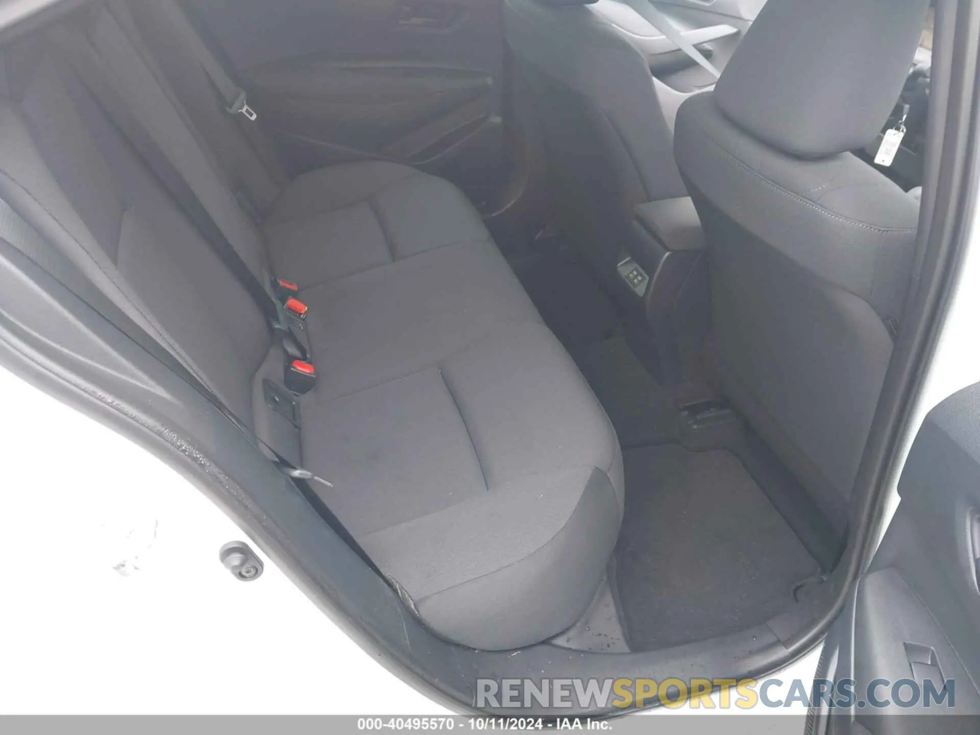 8 fotografías del automóvil dañado 5YFB4MDE0RP199547 TOYOTA COROLLA 2024