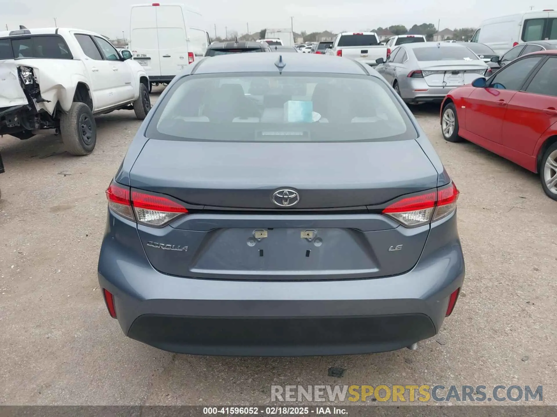17 fotografías del automóvil dañado 5YFB4MDE0RP210806 TOYOTA COROLLA 2024