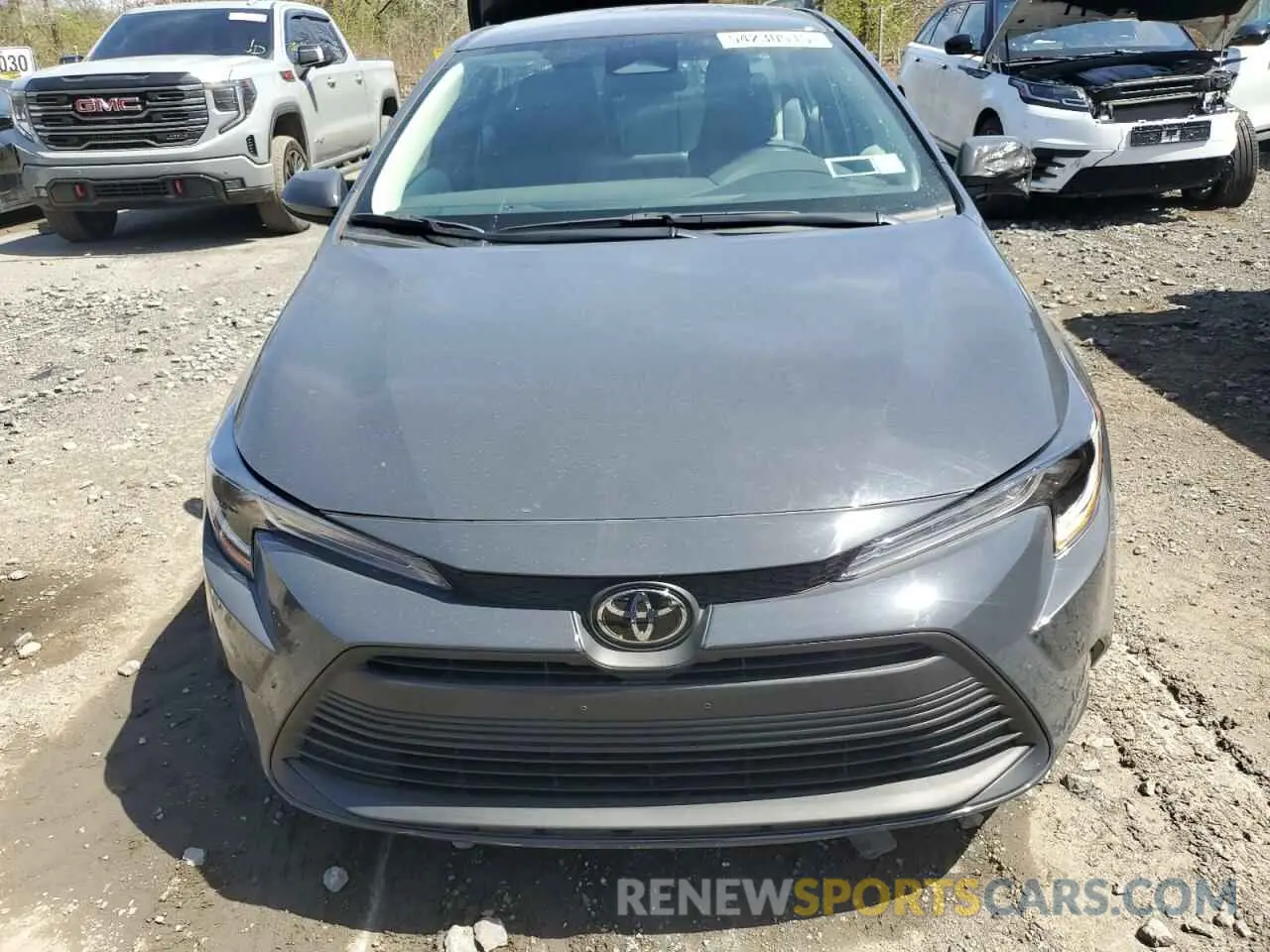 5 fotografías del automóvil dañado 5YFB4MDE0RP212295 TOYOTA COROLLA 2024