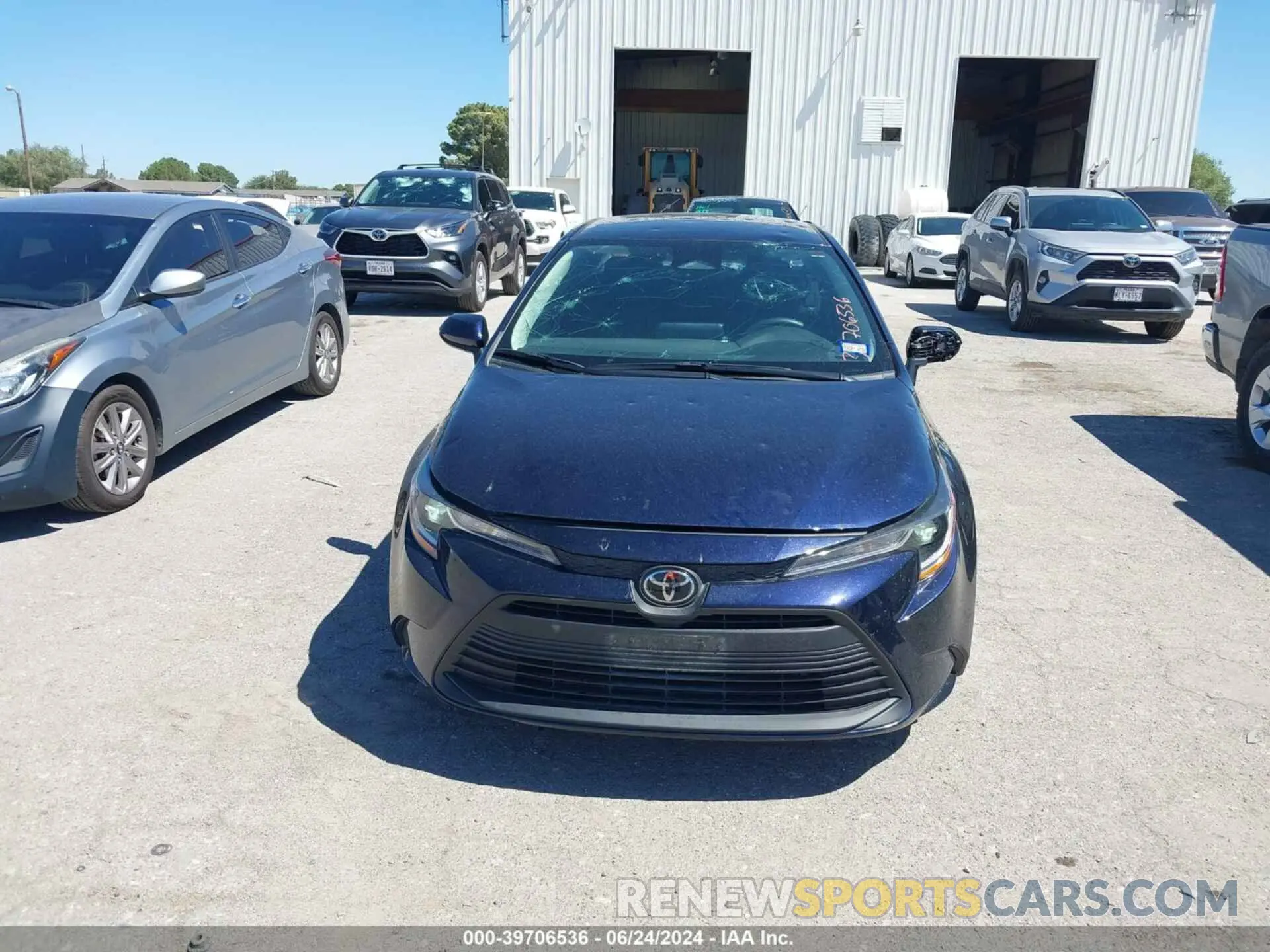 12 fotografías del automóvil dañado 5YFB4MDE1RP080972 TOYOTA COROLLA 2024