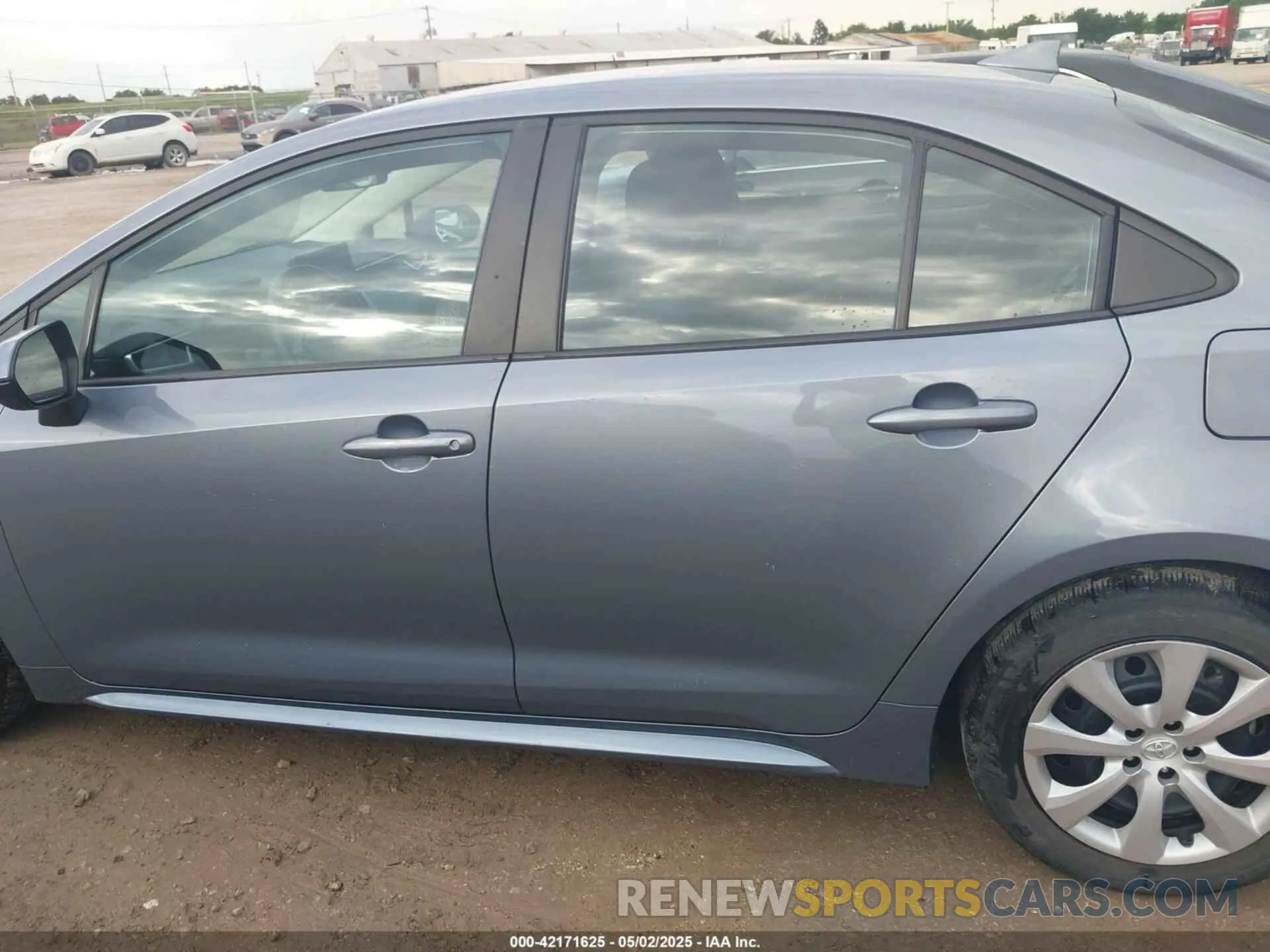 14 fotografías del automóvil dañado 5YFB4MDE1RP099568 TOYOTA COROLLA 2024