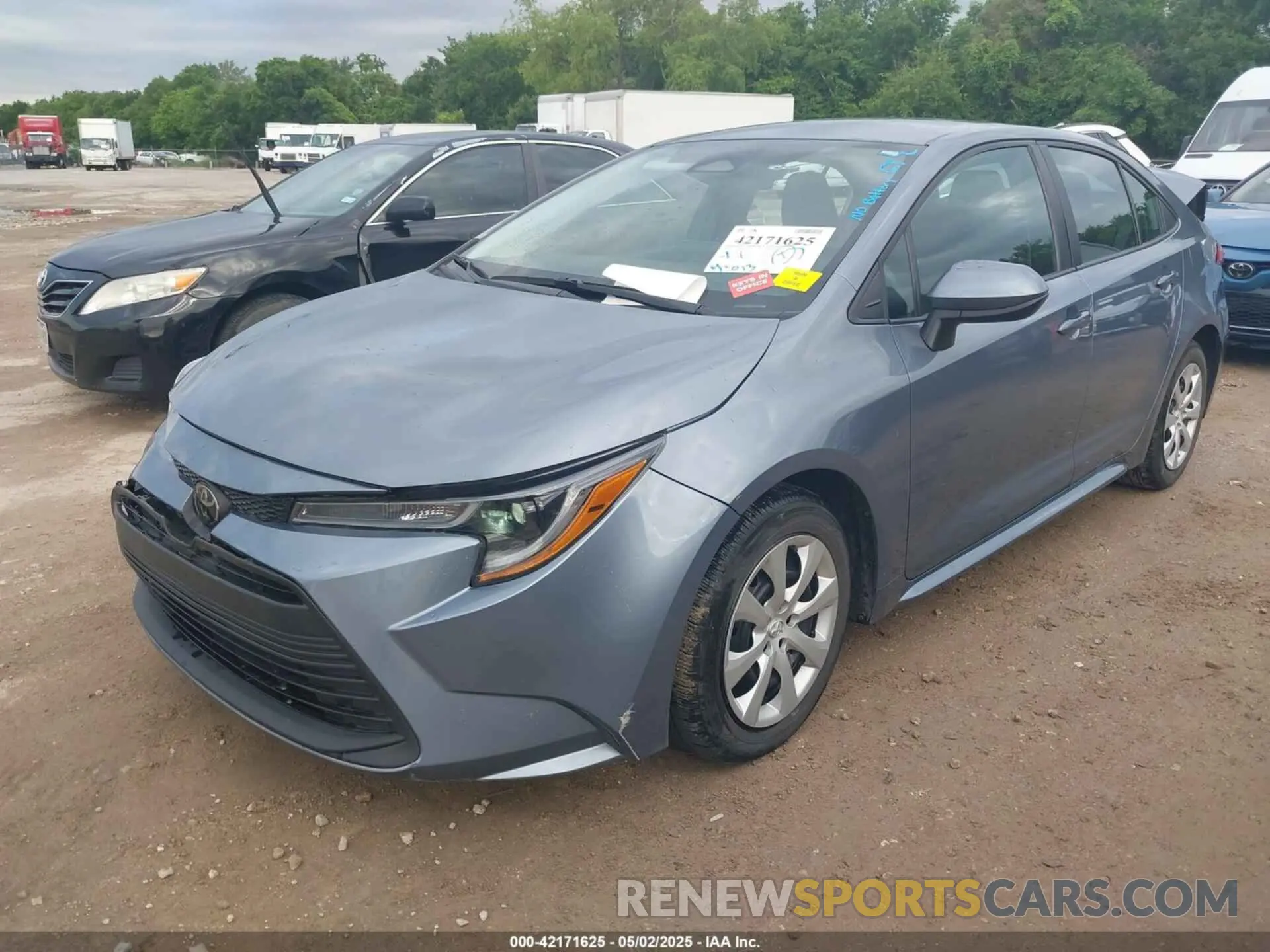 2 fotografías del automóvil dañado 5YFB4MDE1RP099568 TOYOTA COROLLA 2024