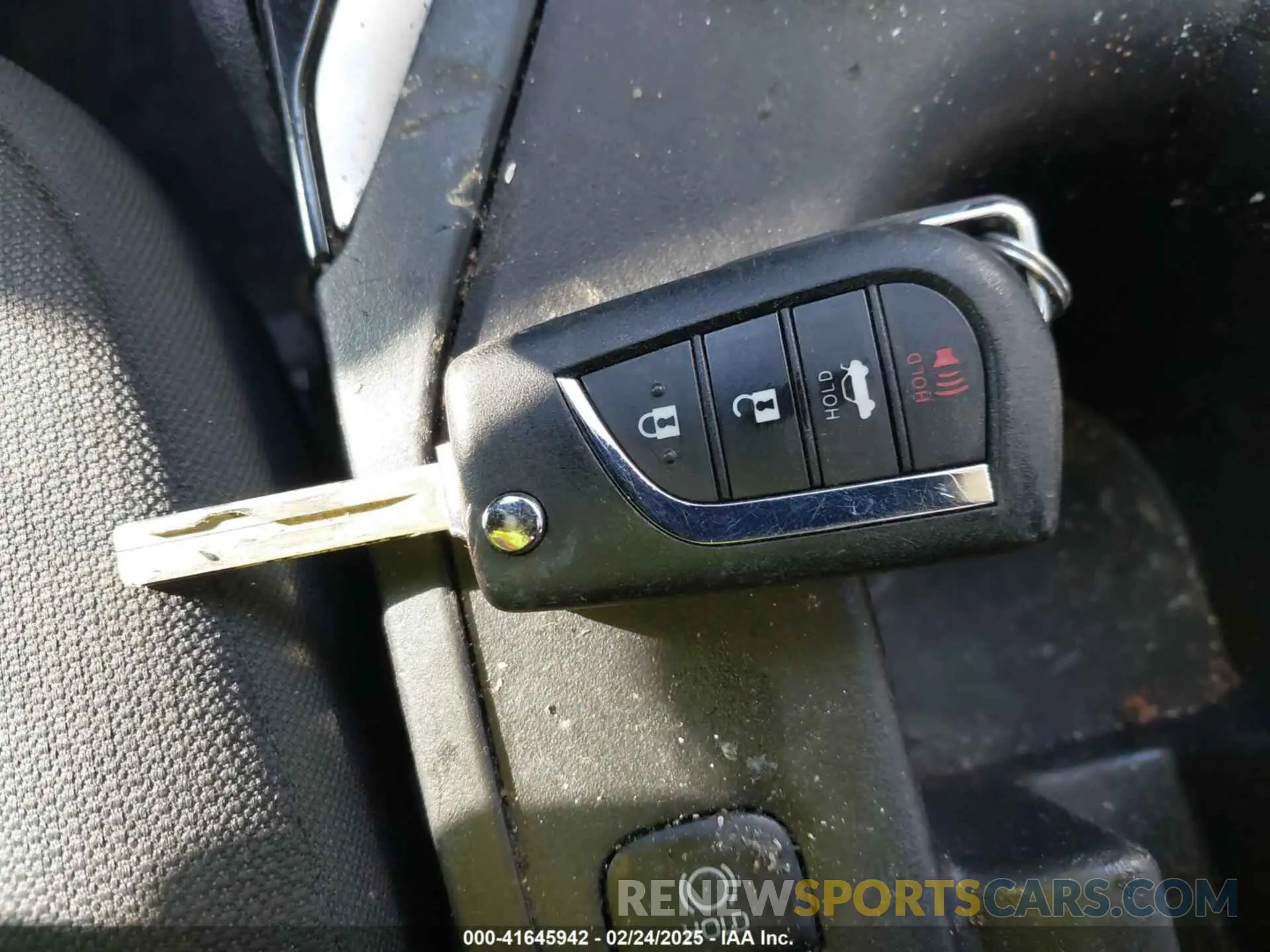11 fotografías del automóvil dañado 5YFB4MDE1RP099926 TOYOTA COROLLA 2024