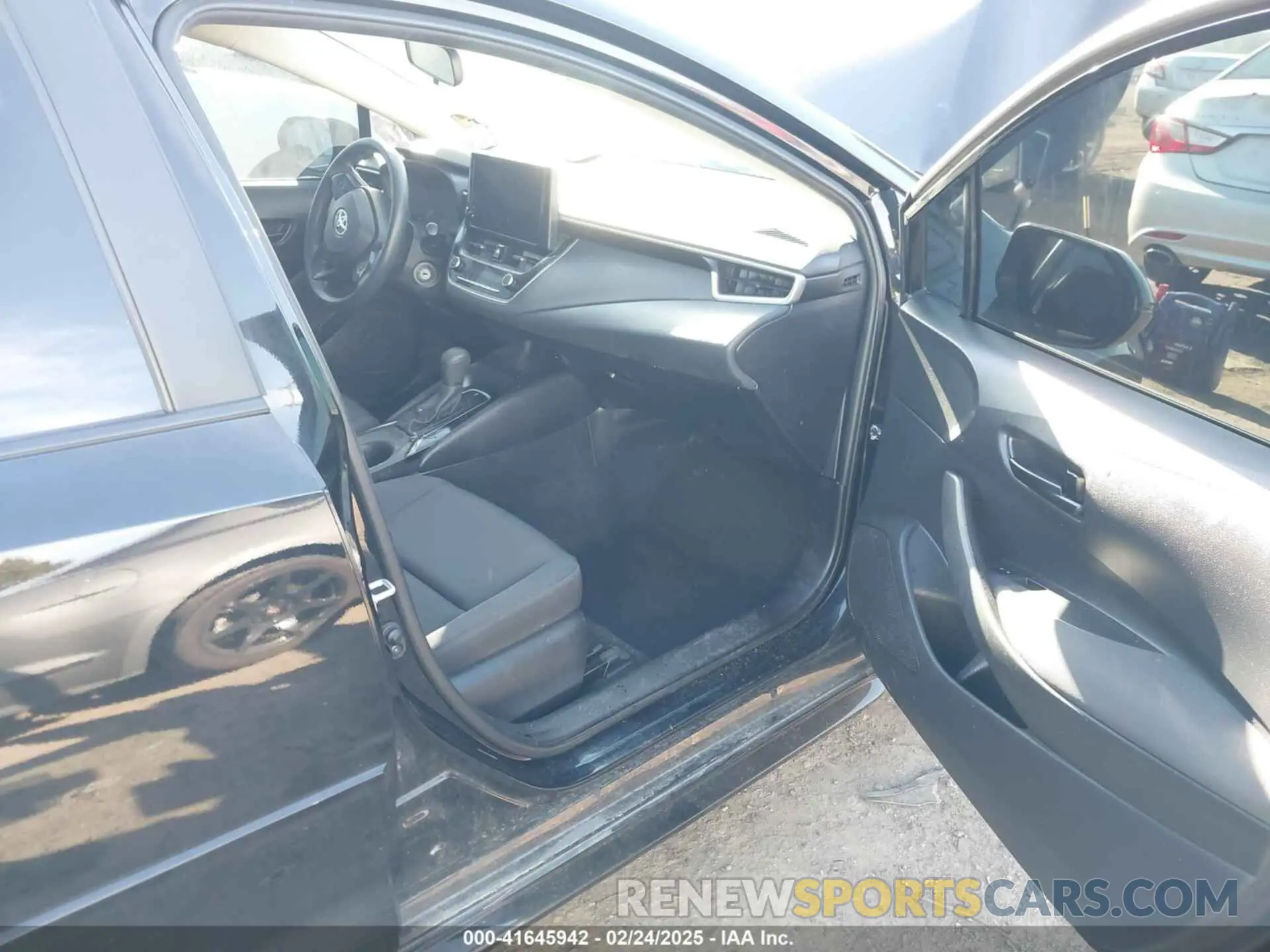 5 fotografías del automóvil dañado 5YFB4MDE1RP099926 TOYOTA COROLLA 2024