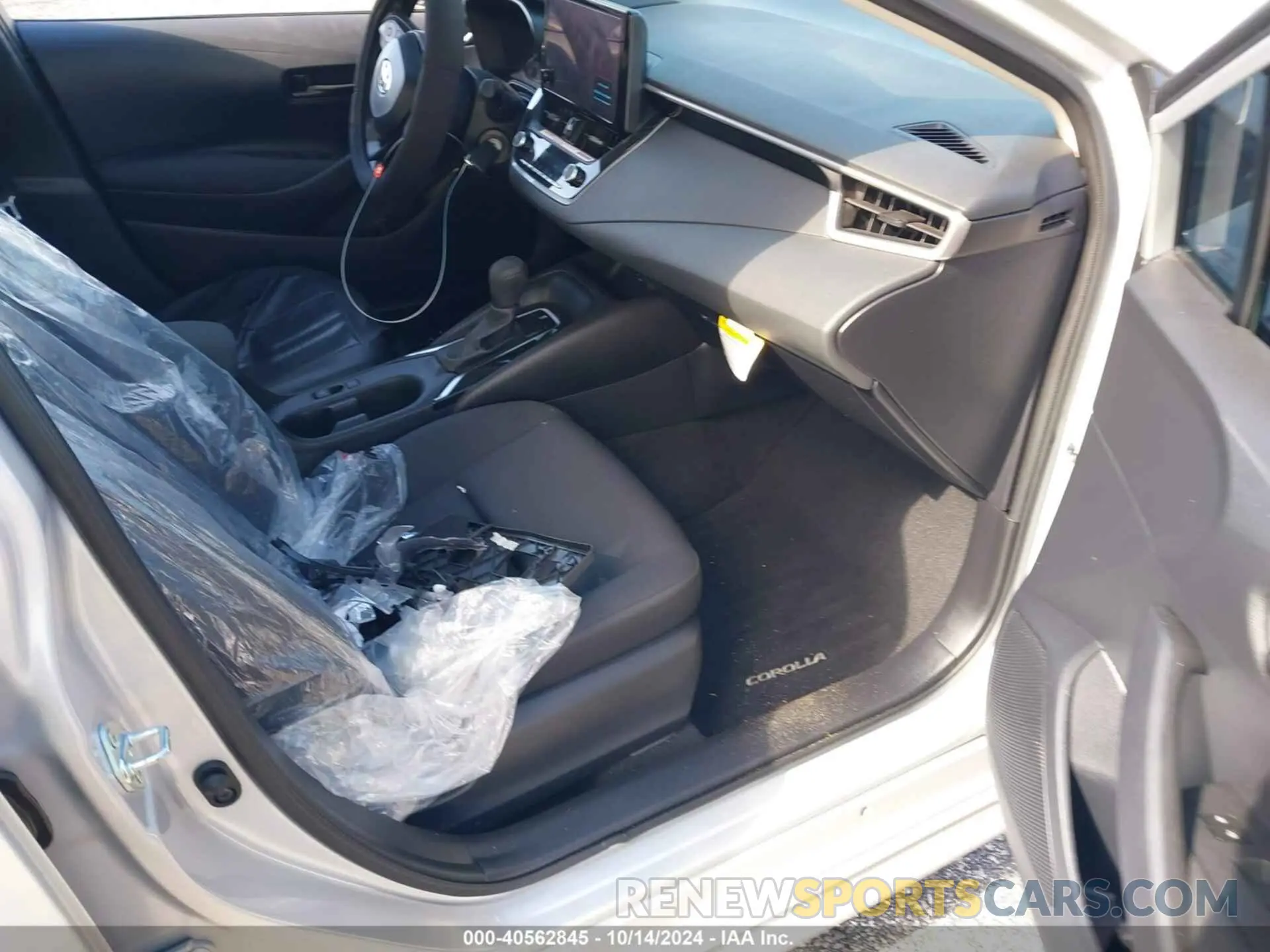 5 fotografías del automóvil dañado 5YFB4MDE1RP102999 TOYOTA COROLLA 2024