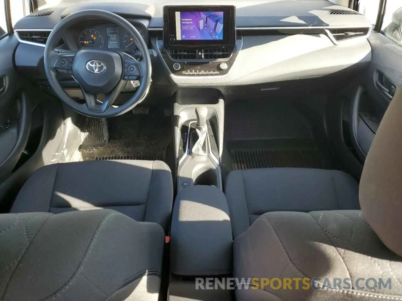 8 fotografías del automóvil dañado 5YFB4MDE1RP117485 TOYOTA COROLLA 2024