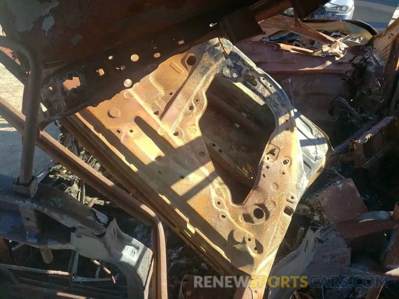 8 fotografías del automóvil dañado 5YFB4MDE1RP140409 TOYOTA COROLLA 2024