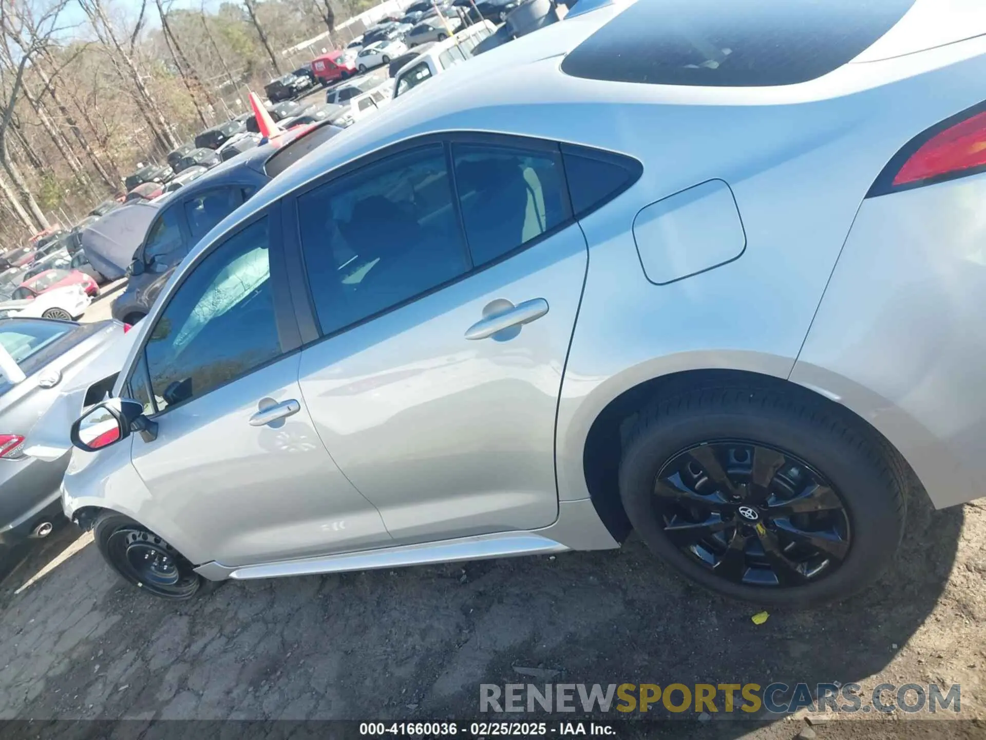 15 fotografías del automóvil dañado 5YFB4MDE1RP151216 TOYOTA COROLLA 2024