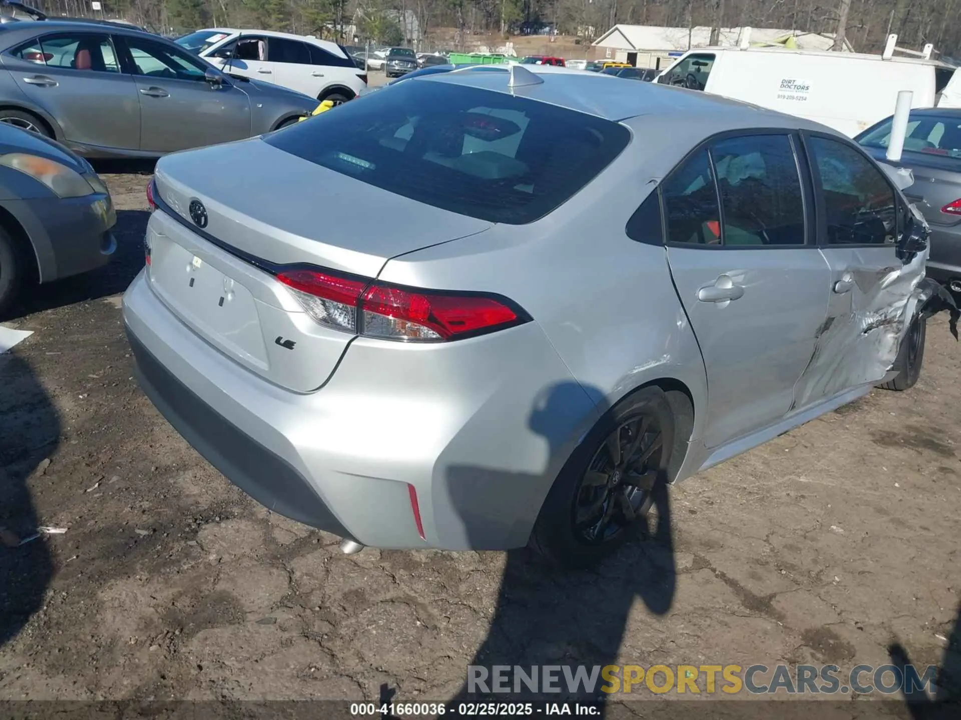4 fotografías del automóvil dañado 5YFB4MDE1RP151216 TOYOTA COROLLA 2024