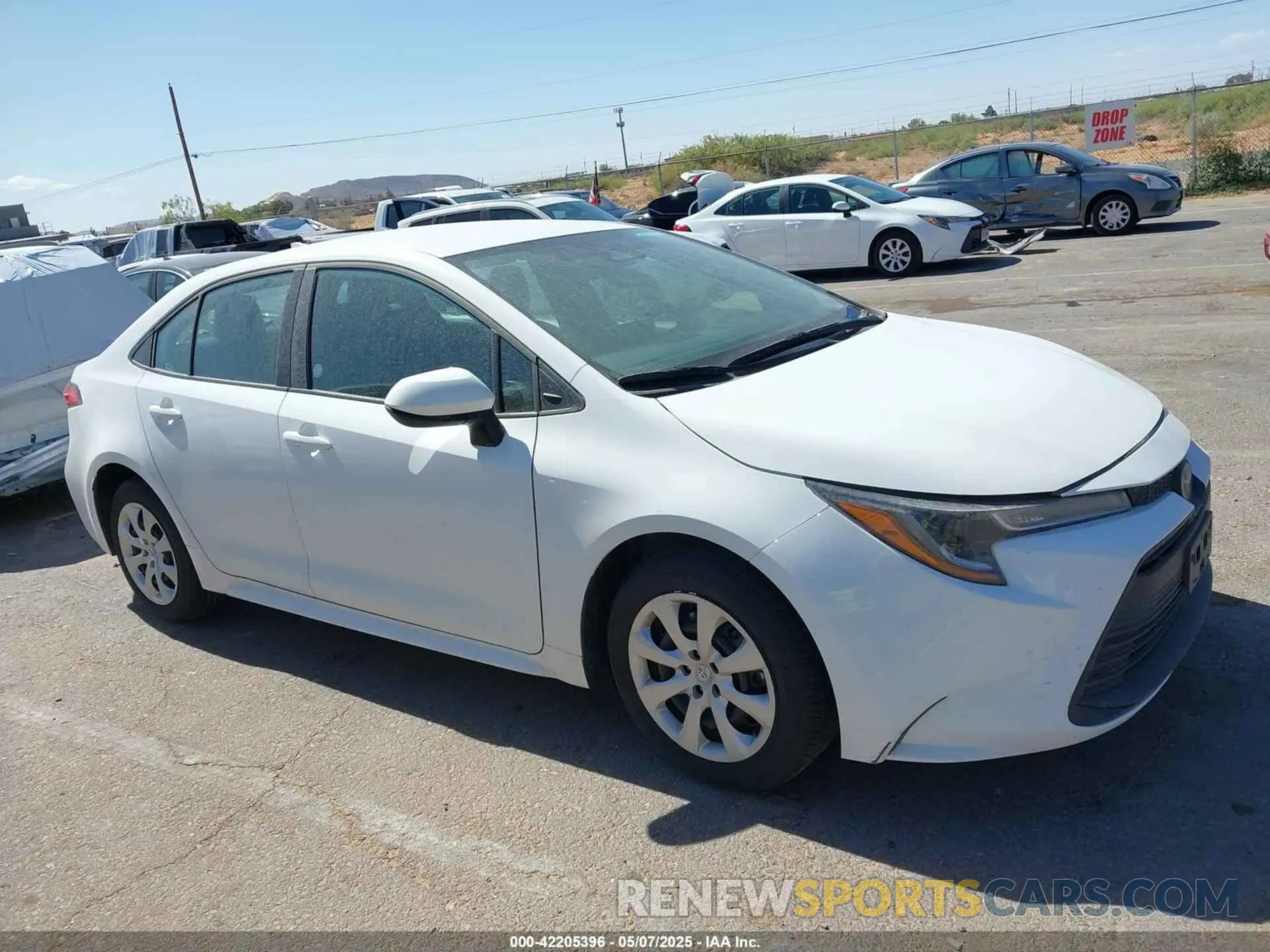 13 fotografías del automóvil dañado 5YFB4MDE1RP153774 TOYOTA COROLLA 2024
