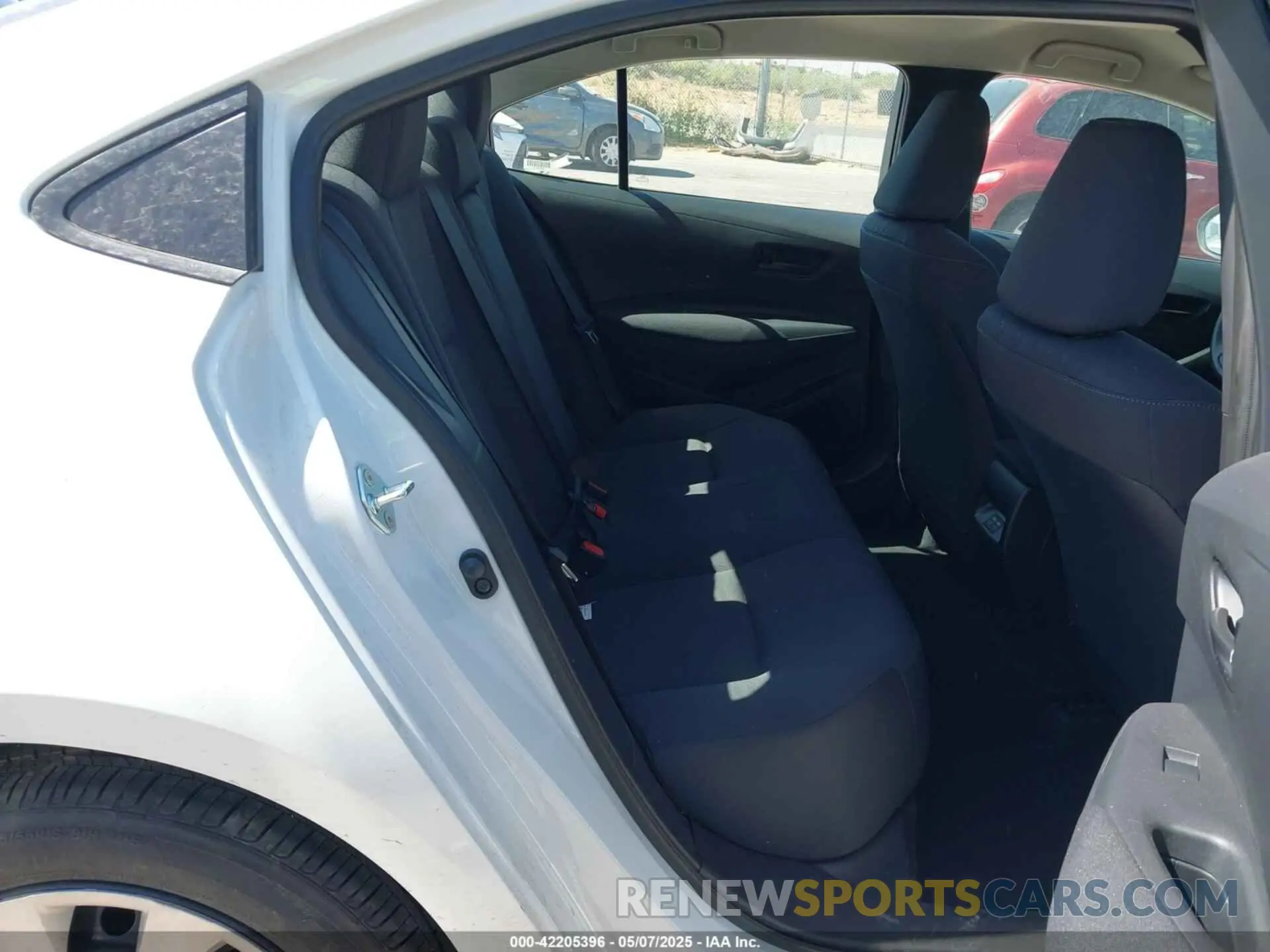 8 fotografías del automóvil dañado 5YFB4MDE1RP153774 TOYOTA COROLLA 2024