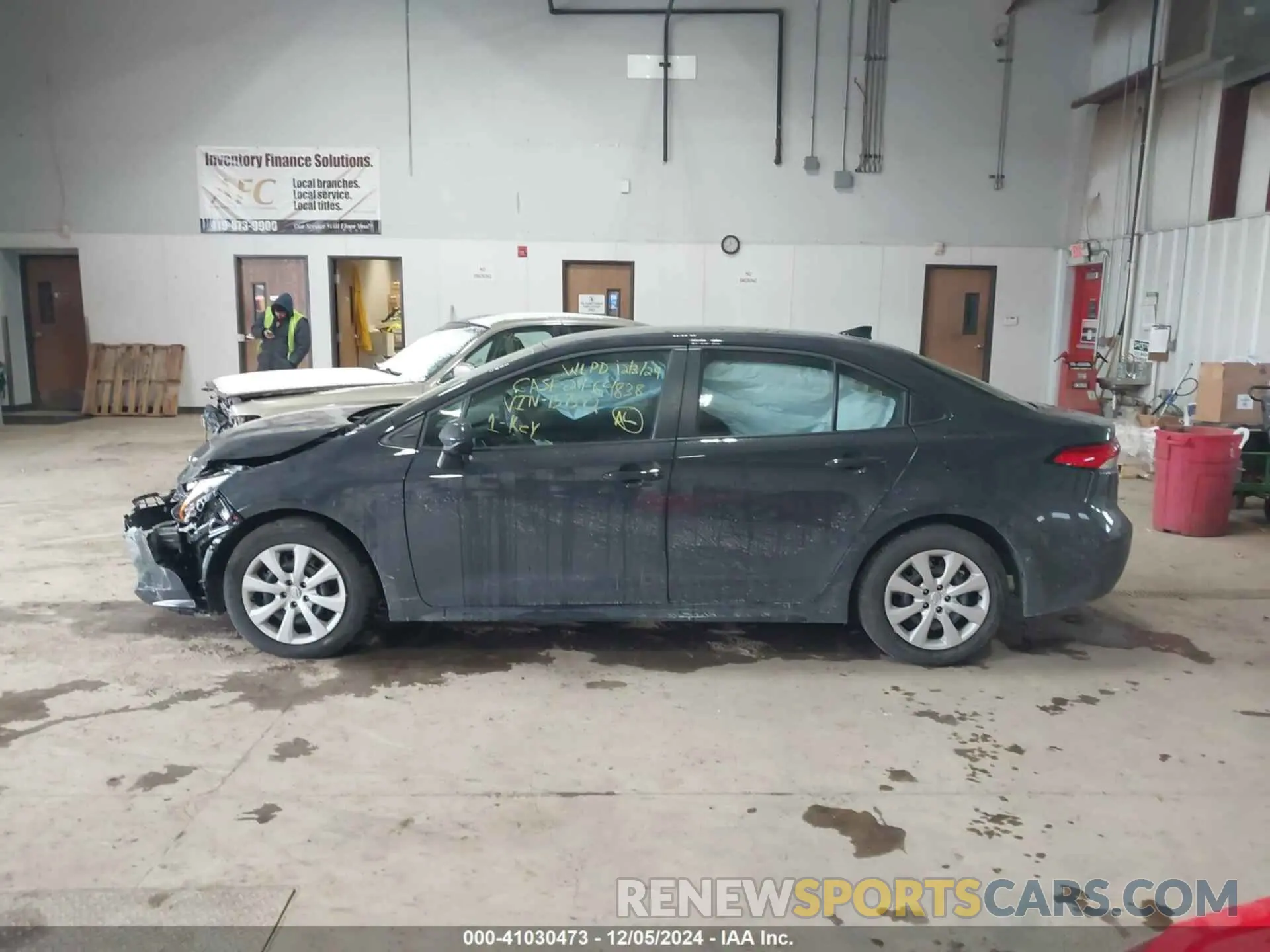14 fotografías del automóvil dañado 5YFB4MDE1RP157372 TOYOTA COROLLA 2024