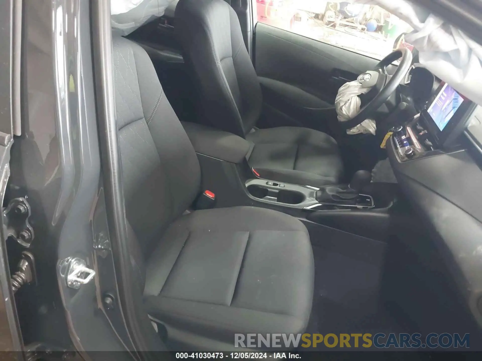 5 fotografías del automóvil dañado 5YFB4MDE1RP157372 TOYOTA COROLLA 2024