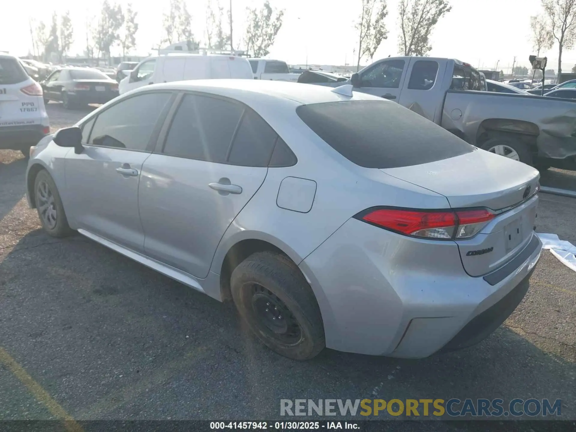 3 fotografías del automóvil dañado 5YFB4MDE1RP185060 TOYOTA COROLLA 2024