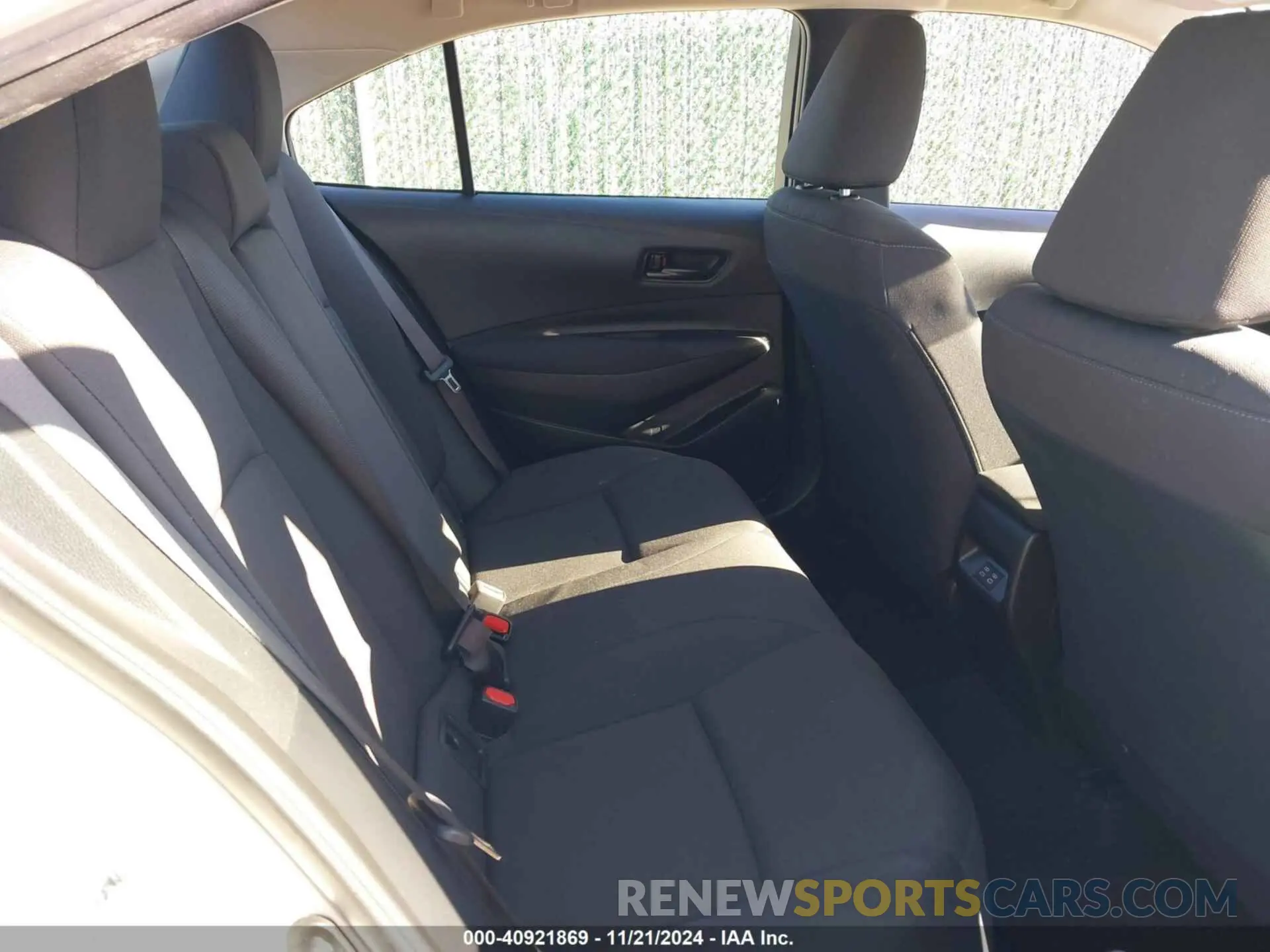 8 fotografías del automóvil dañado 5YFB4MDE2RP083685 TOYOTA COROLLA 2024