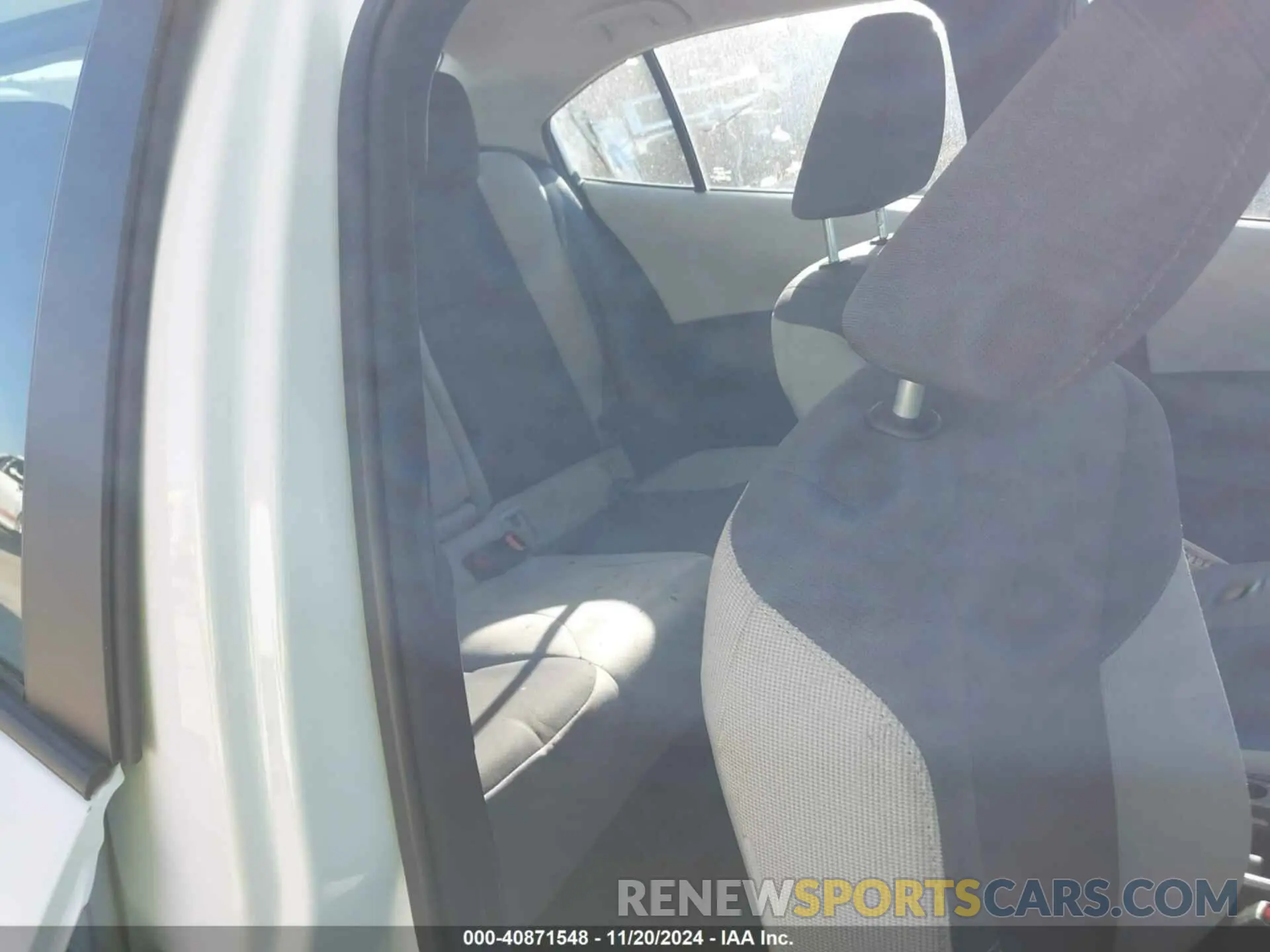 8 fotografías del automóvil dañado 5YFB4MDE2RP084500 TOYOTA COROLLA 2024