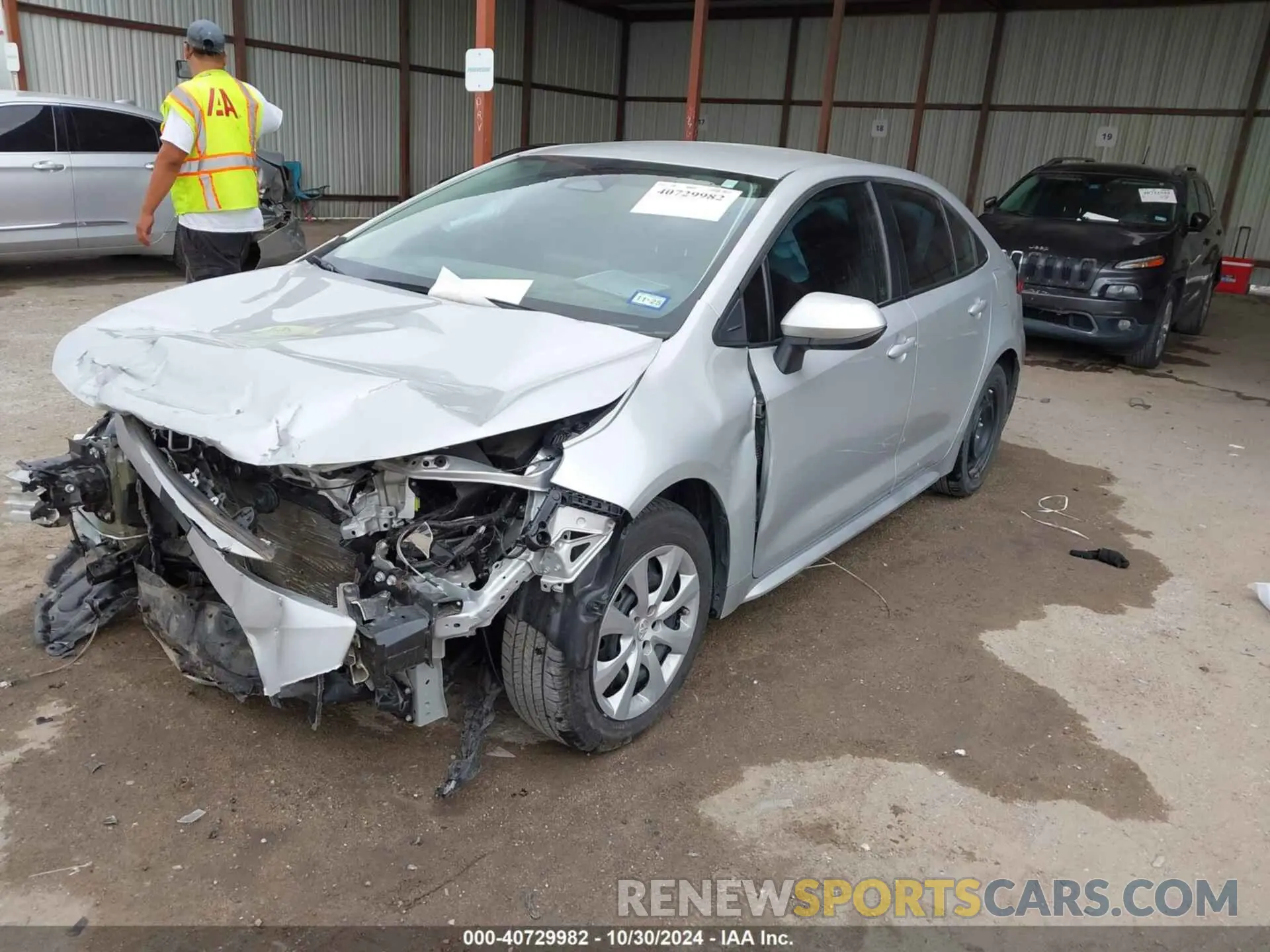 2 fotografías del automóvil dañado 5YFB4MDE2RP086294 TOYOTA COROLLA 2024
