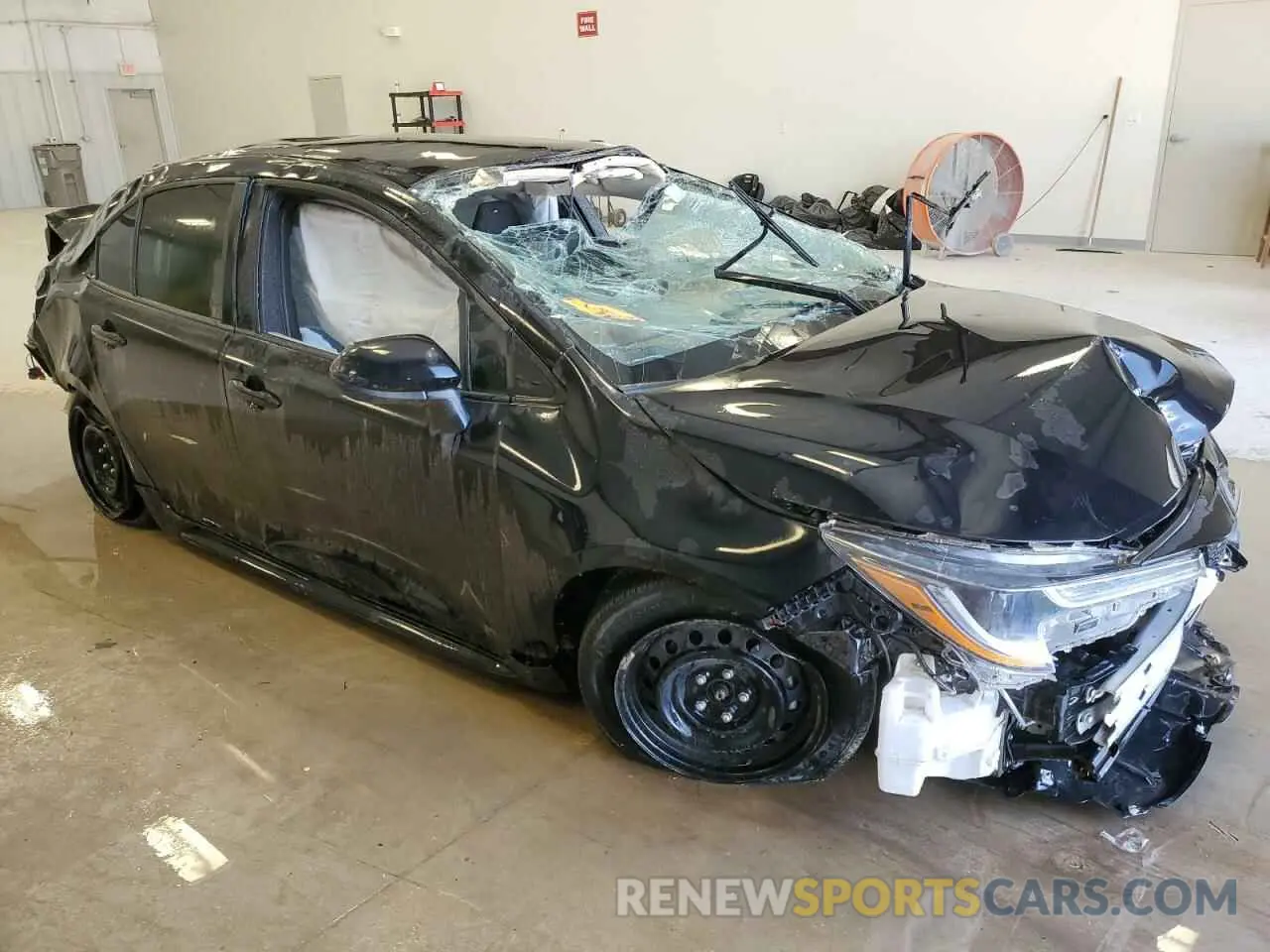 4 fotografías del automóvil dañado 5YFB4MDE2RP111646 TOYOTA COROLLA 2024