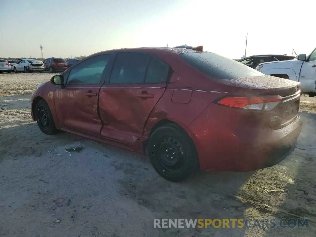 2 fotografías del automóvil dañado 5YFB4MDE2RP120363 TOYOTA COROLLA 2024