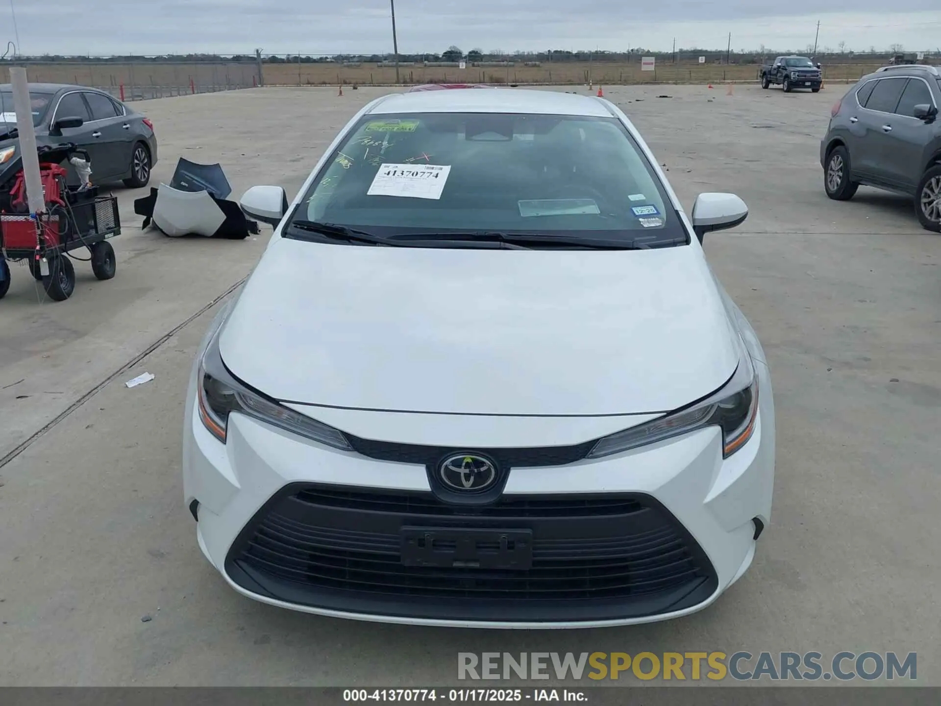 12 fotografías del automóvil dañado 5YFB4MDE2RP121884 TOYOTA COROLLA 2024