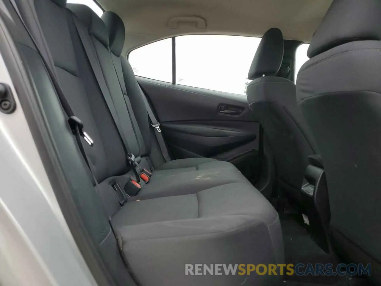 10 fotografías del automóvil dañado 5YFB4MDE2RP130469 TOYOTA COROLLA 2024