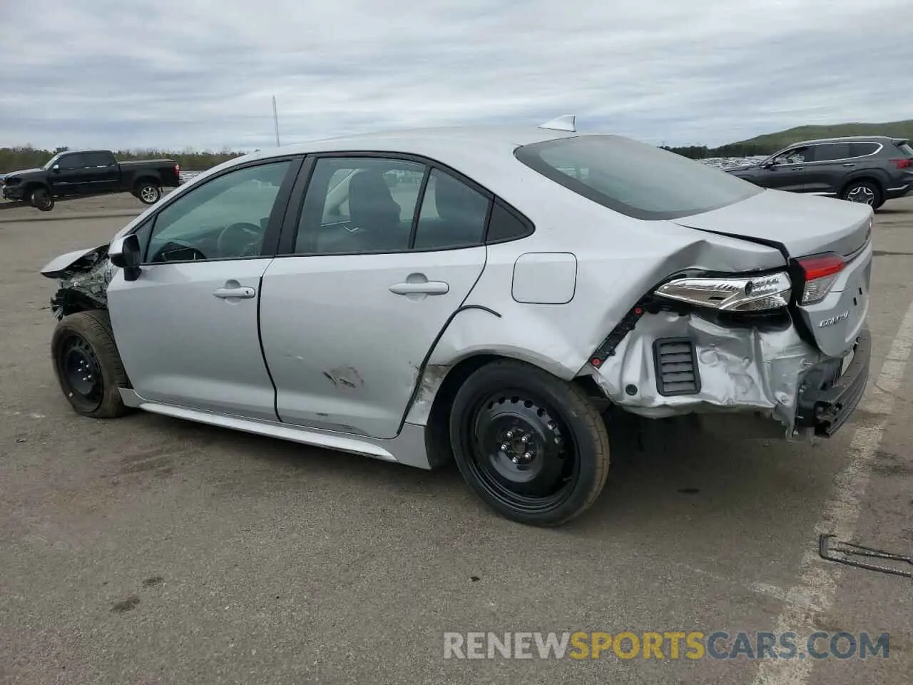 2 fotografías del automóvil dañado 5YFB4MDE2RP130469 TOYOTA COROLLA 2024
