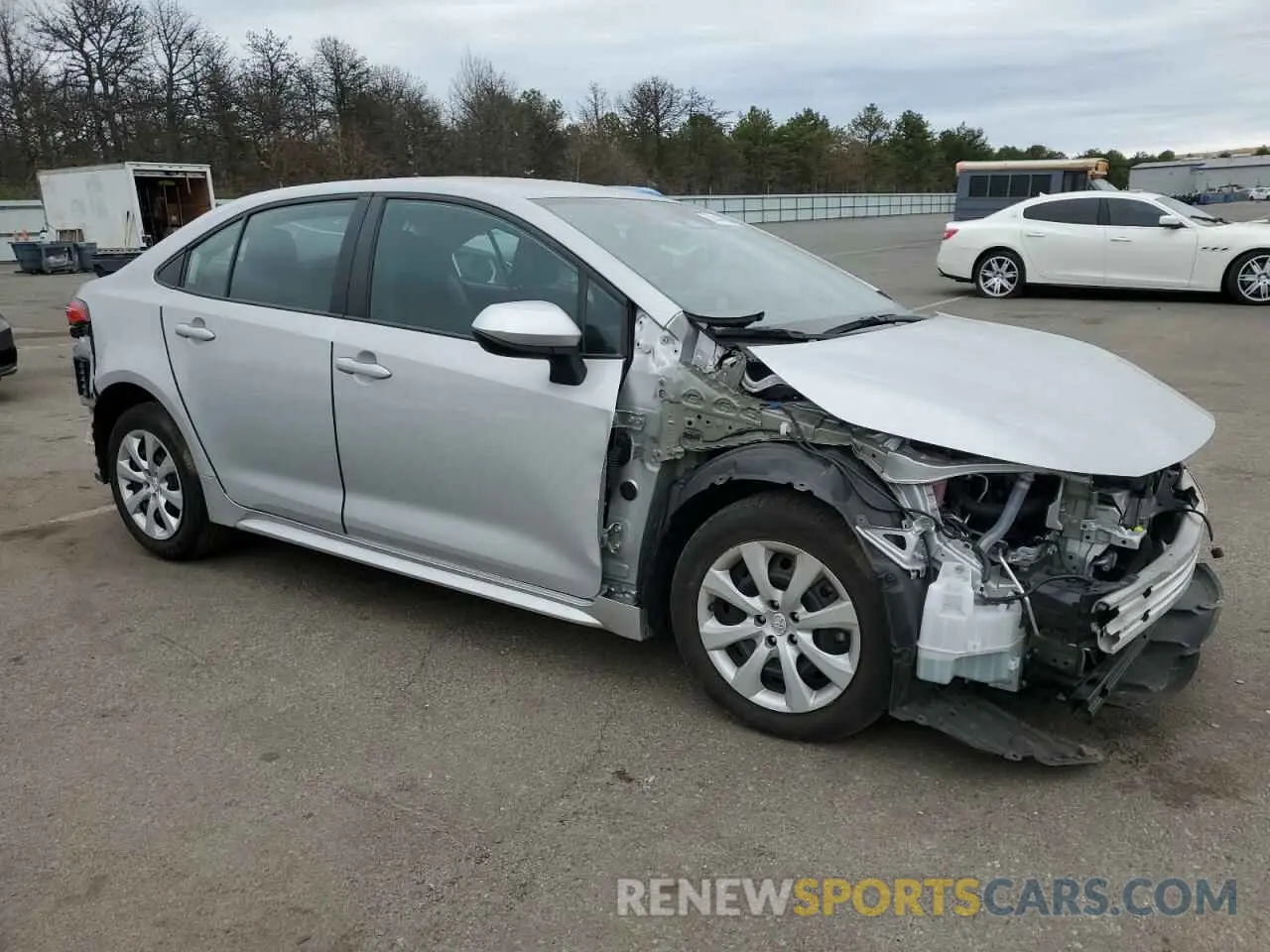 4 fotografías del automóvil dañado 5YFB4MDE2RP130469 TOYOTA COROLLA 2024