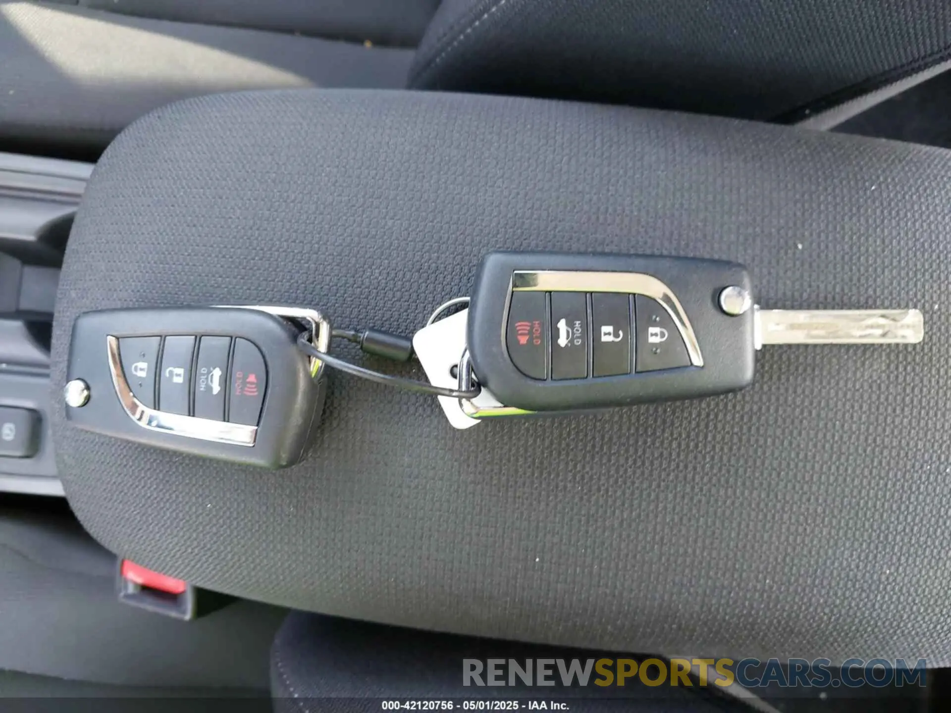 11 fotografías del automóvil dañado 5YFB4MDE2RP144064 TOYOTA COROLLA 2024