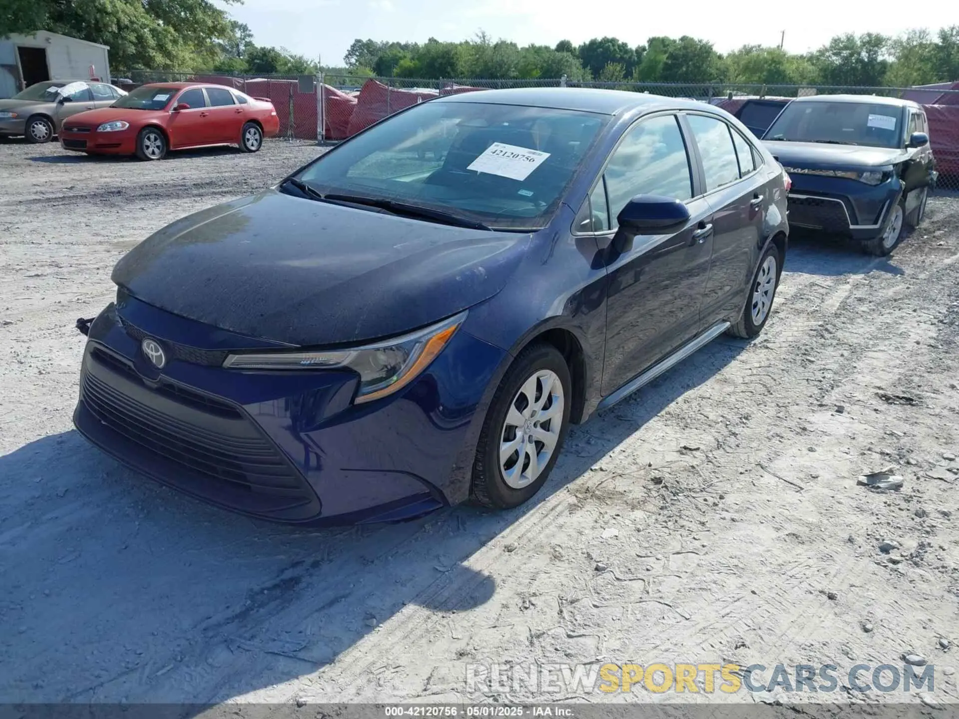 2 fotografías del automóvil dañado 5YFB4MDE2RP144064 TOYOTA COROLLA 2024
