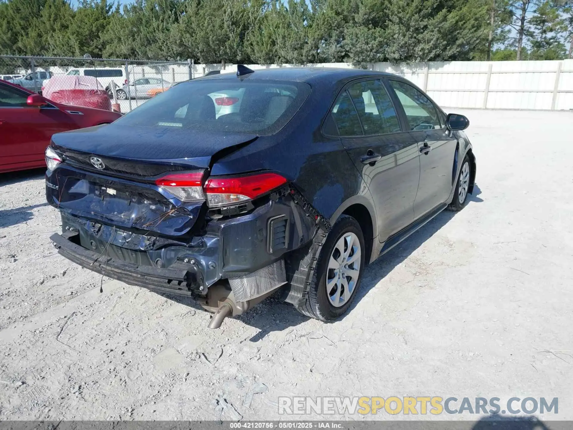 4 fotografías del automóvil dañado 5YFB4MDE2RP144064 TOYOTA COROLLA 2024