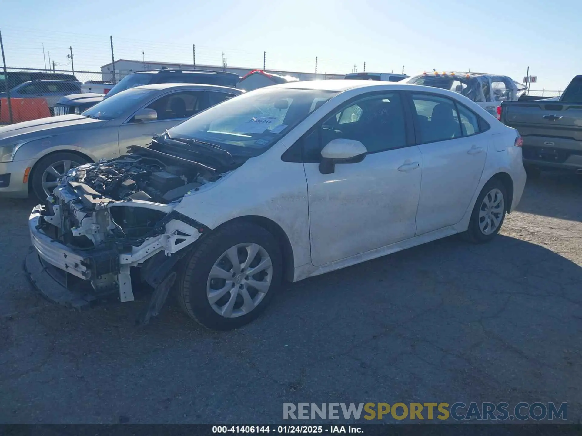 2 fotografías del automóvil dañado 5YFB4MDE2RP147613 TOYOTA COROLLA 2024