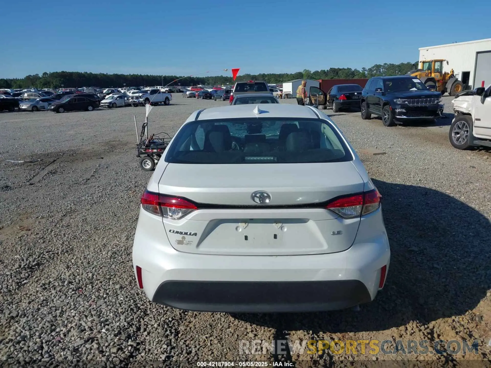17 fotografías del automóvil dañado 5YFB4MDE2RP152441 TOYOTA COROLLA 2024