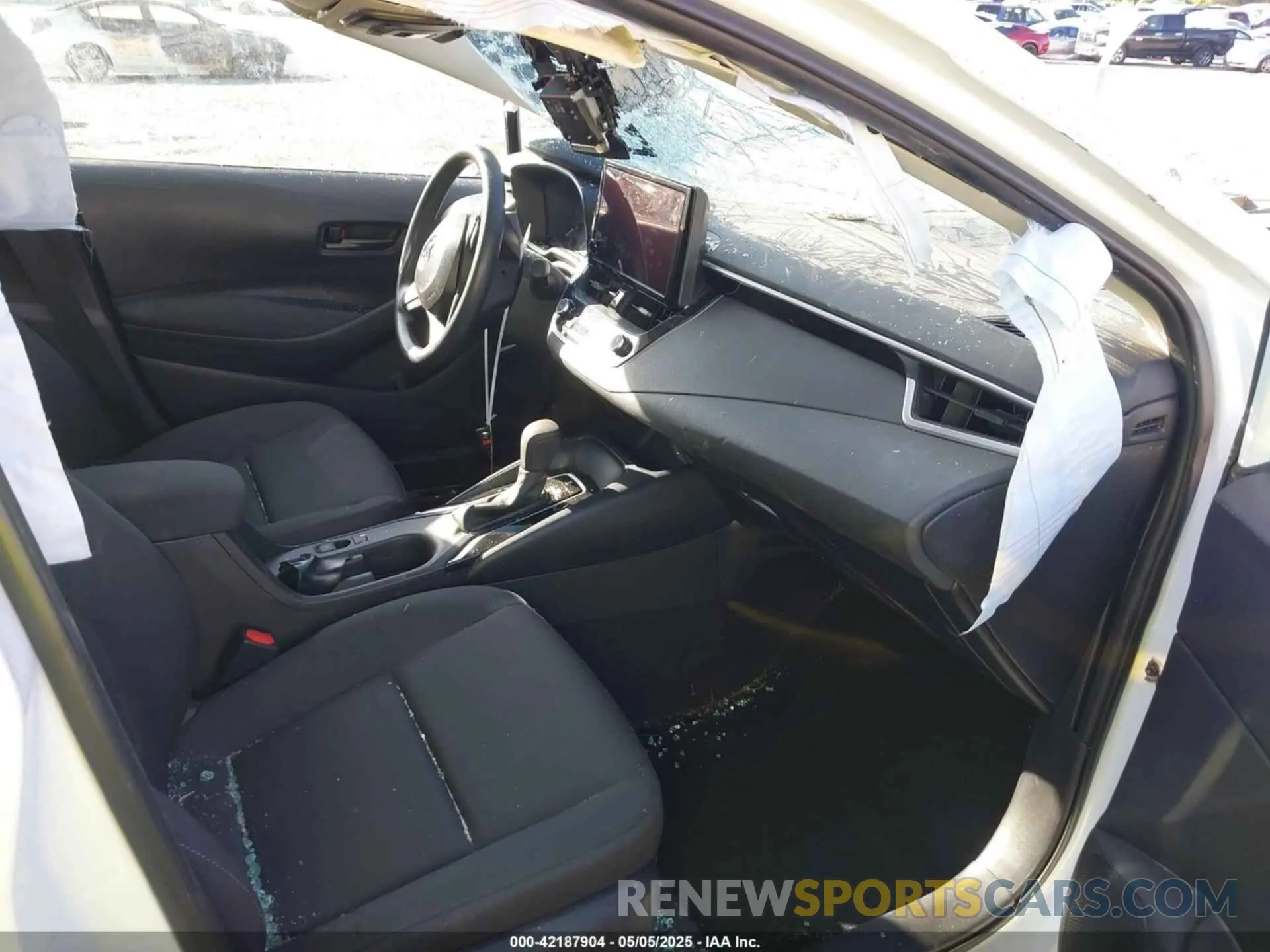 5 fotografías del automóvil dañado 5YFB4MDE2RP152441 TOYOTA COROLLA 2024