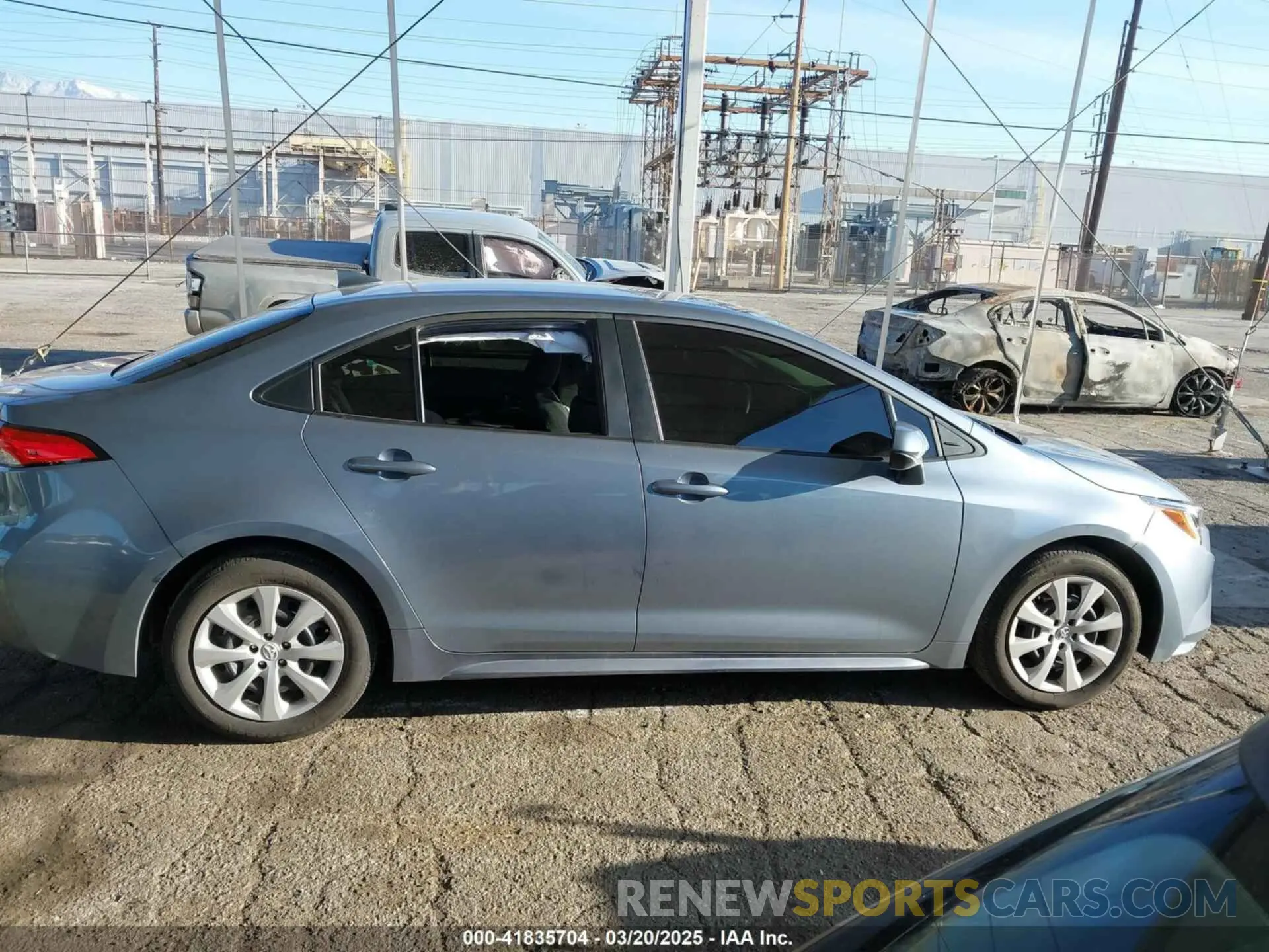 13 fotografías del automóvil dañado 5YFB4MDE2RP157932 TOYOTA COROLLA 2024